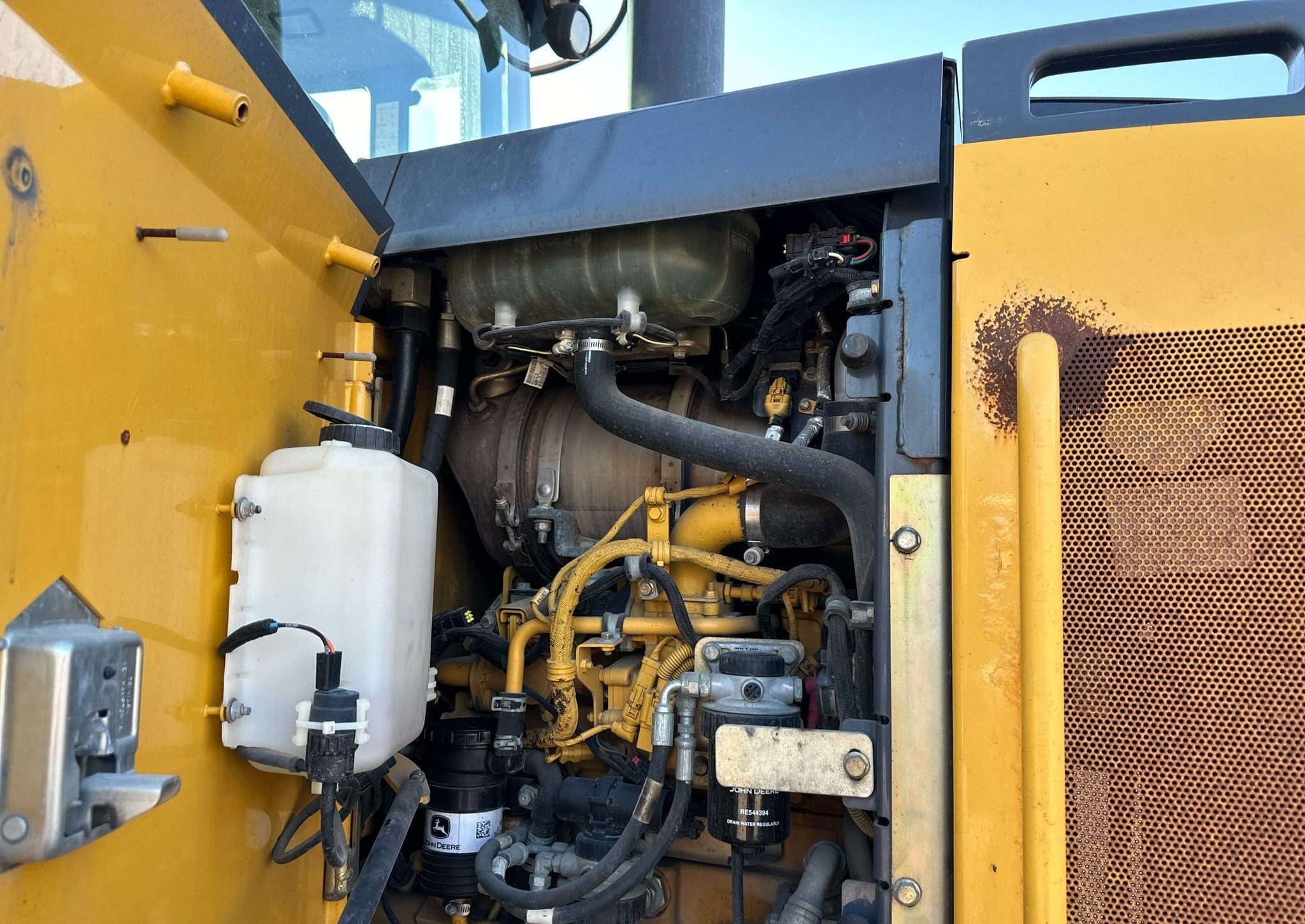 gallery 2013 John Deere 444K wheel loader