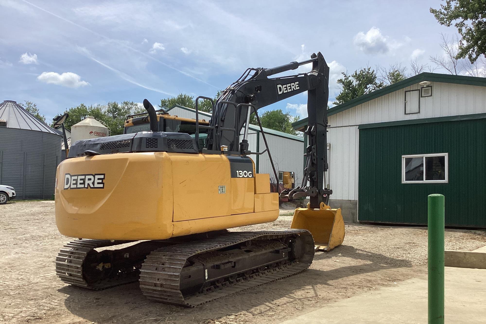 gallery 2014 John Deere 130G Excavator