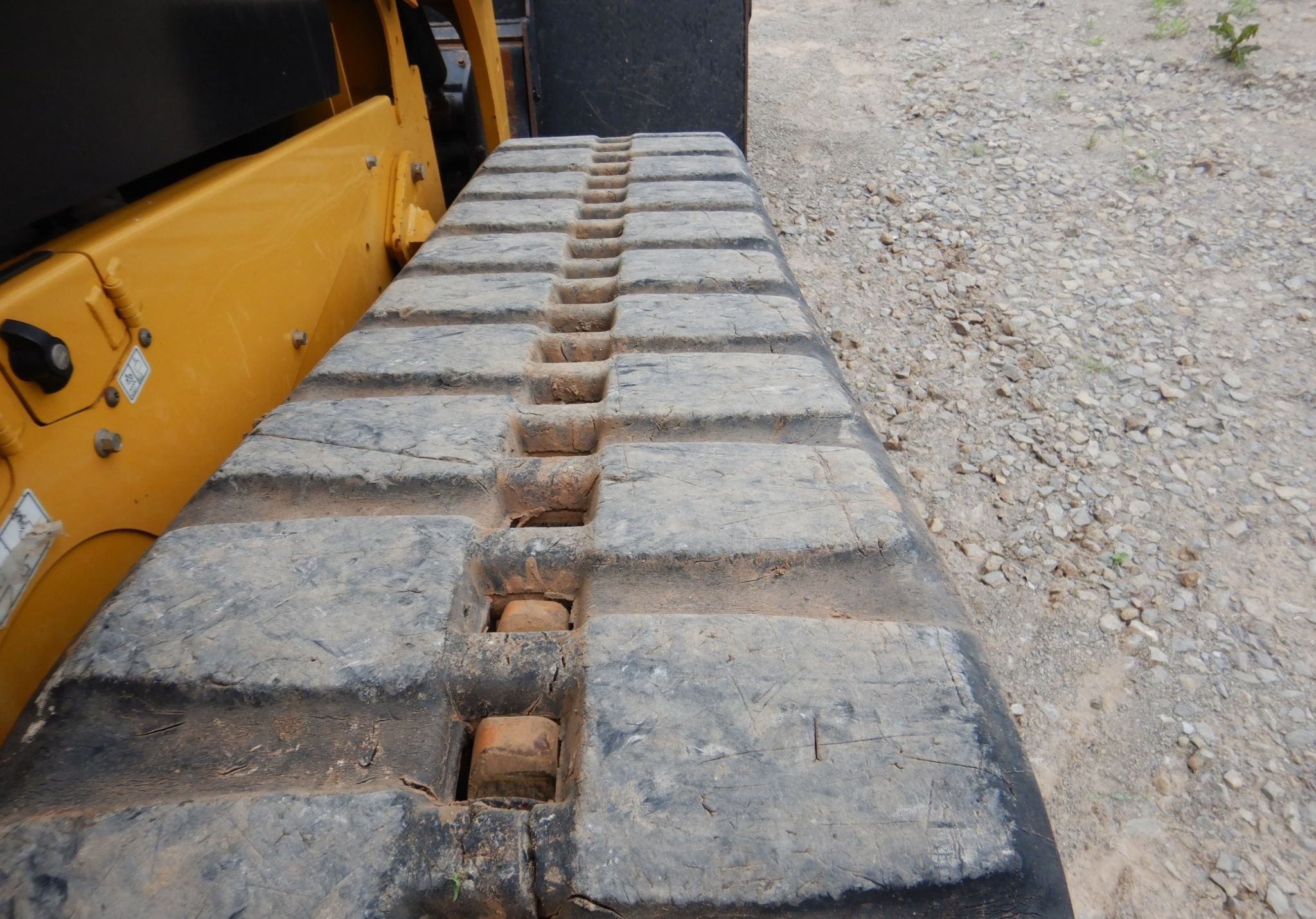 gallery 2018 Caterpillar 299D2 skid steer