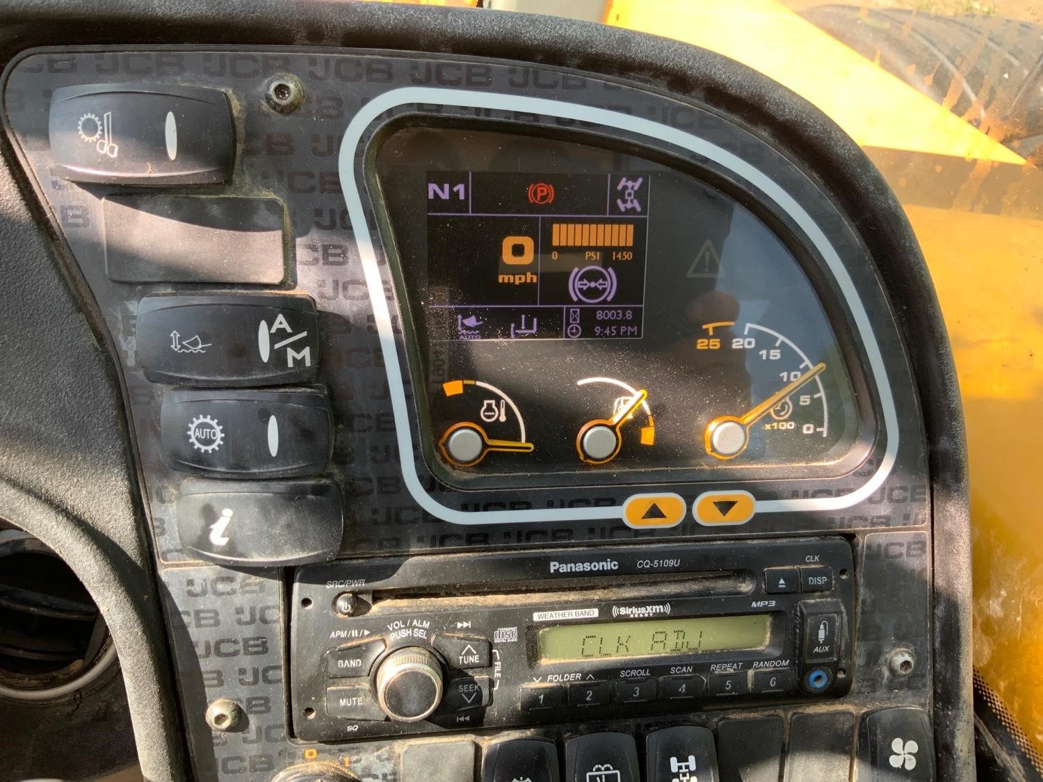 gallery 2017 Jcb 560-80AGS 4x4x4 Telehandler