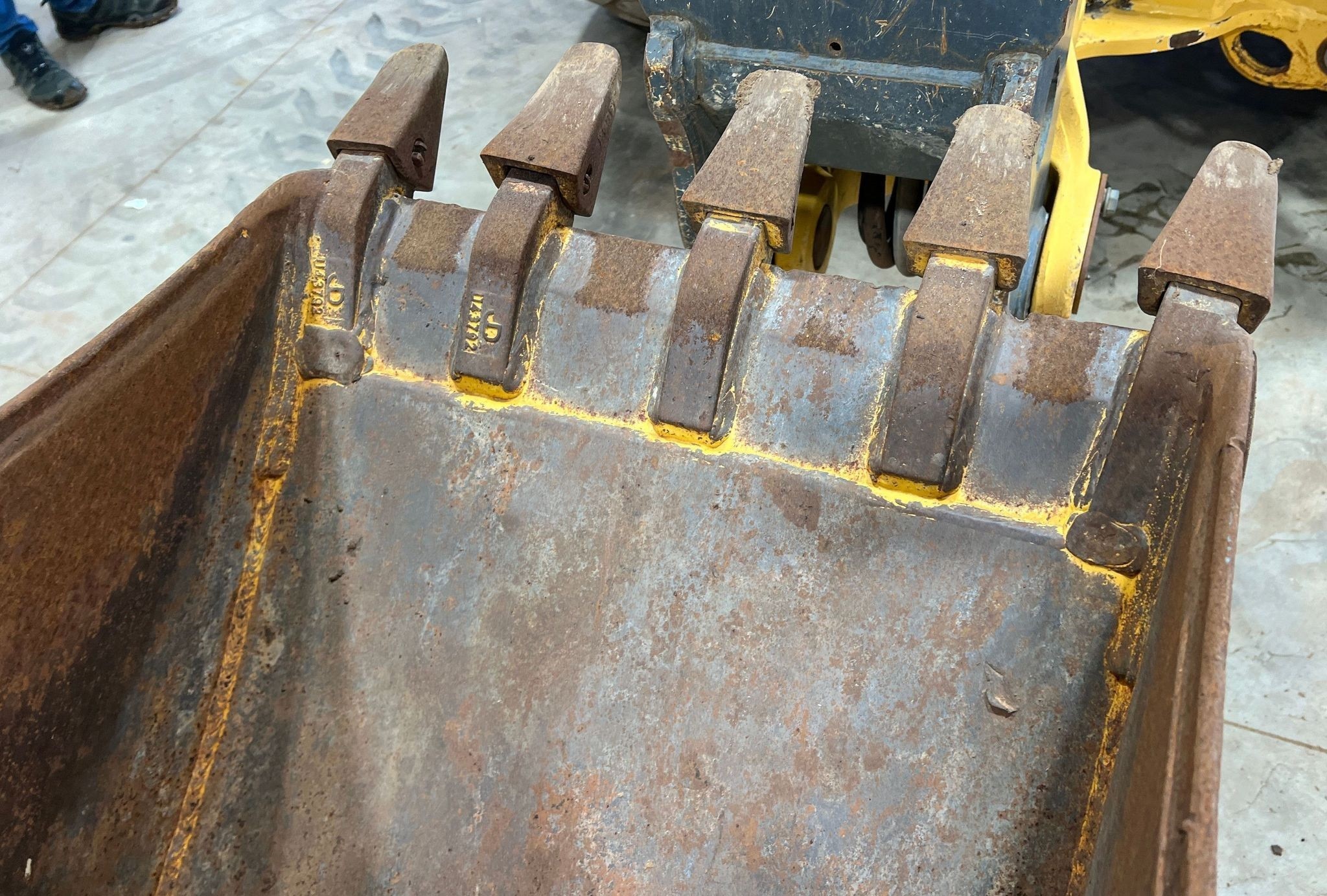 gallery 2012 John Deere 410K backhoe
