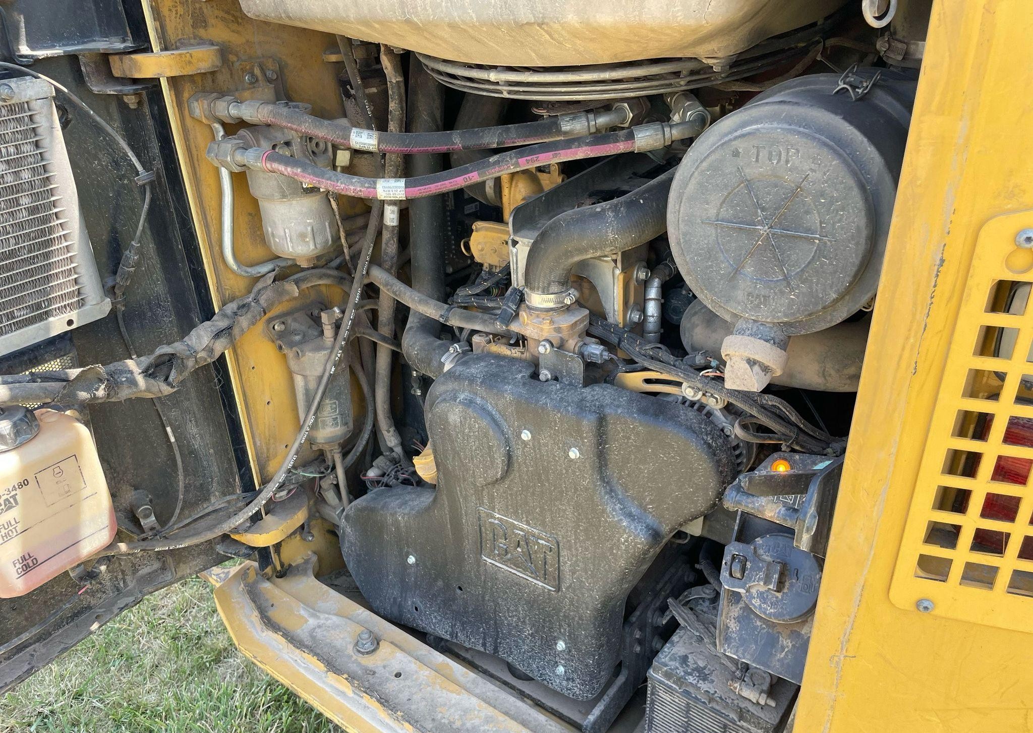 gallery 2017 Caterpillar 299D2XHP Skid Steer