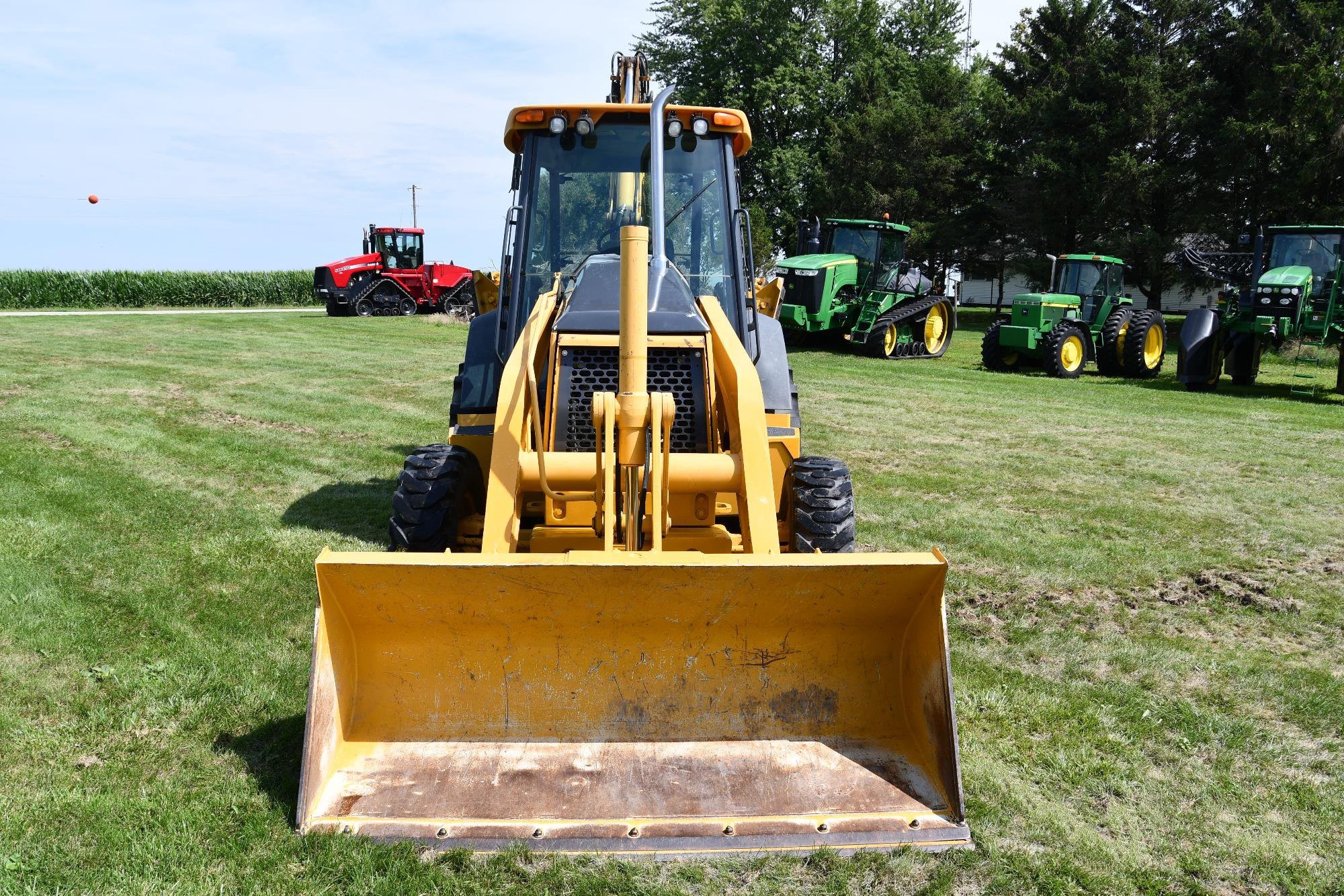 gallery 2007 John Deere 410G 4x4 Loader Backhoe W/Extendahoe
