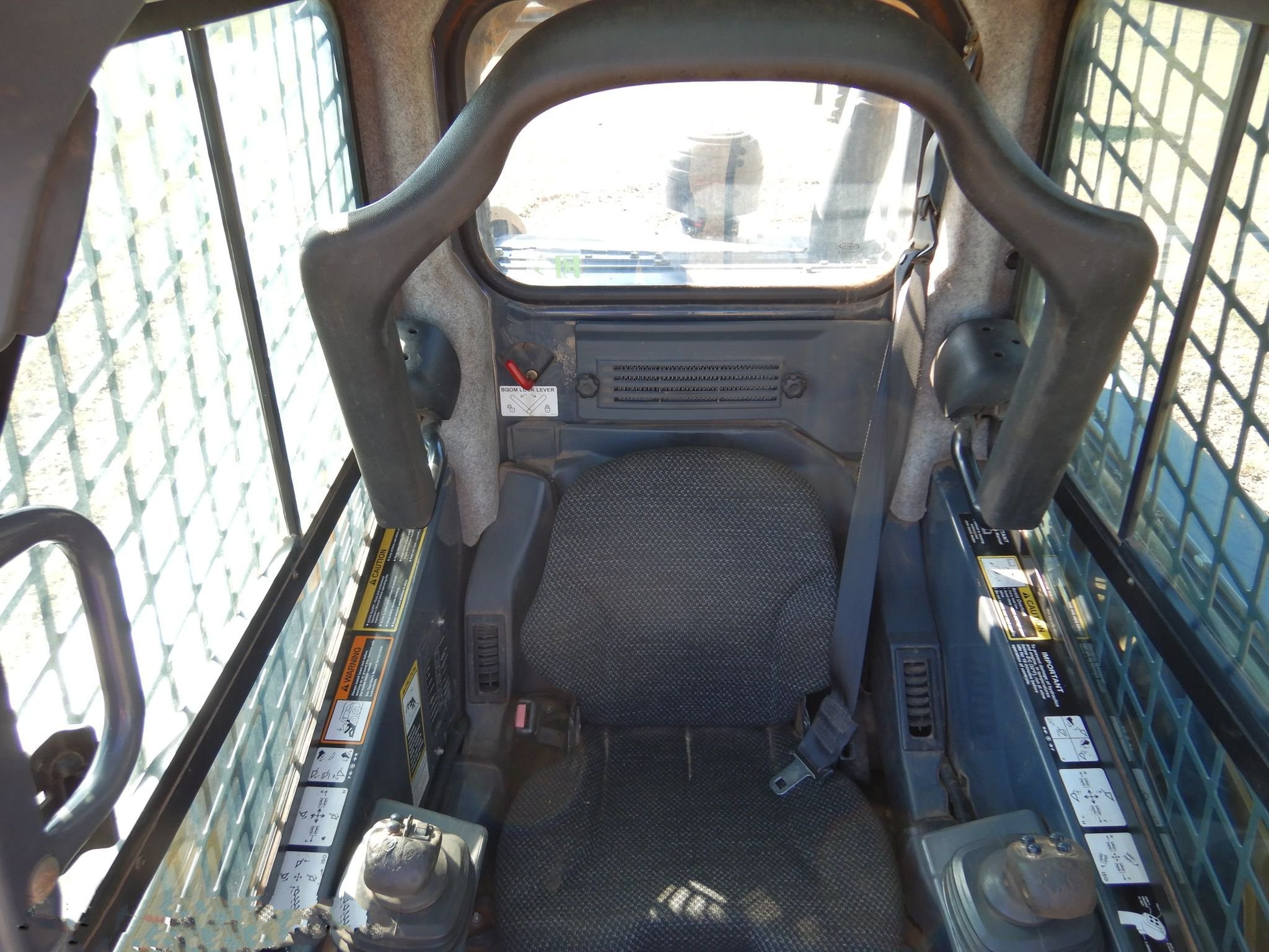 gallery 2013 John Deere 333E tracked skid steer loader