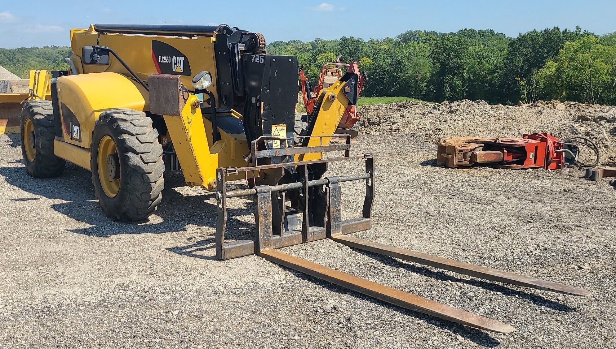 gallery 2018 Caterpillar TL1255D telehandler