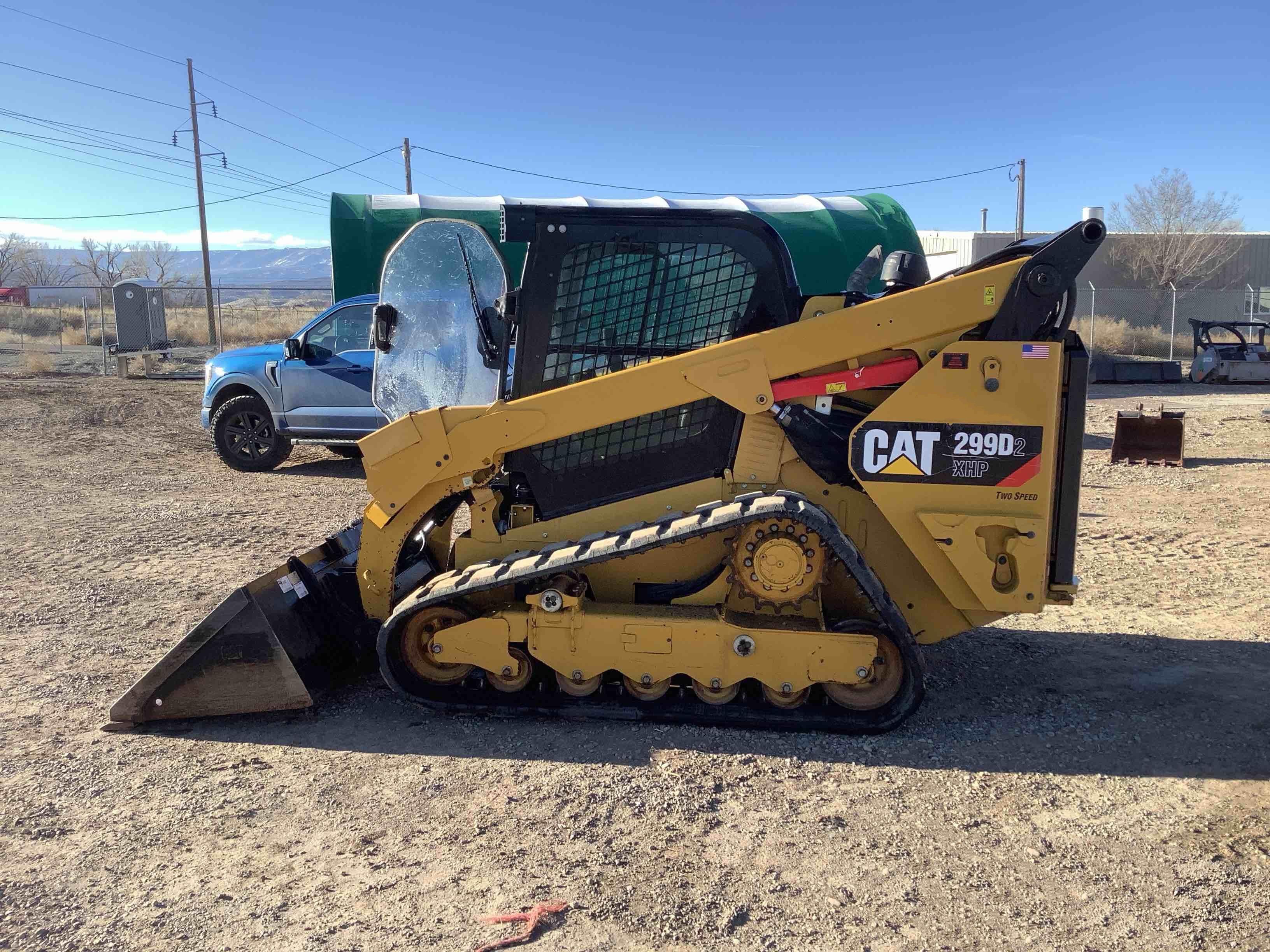 gallery 2019 Caterpillar 299D2 XHP Compact Track Loader