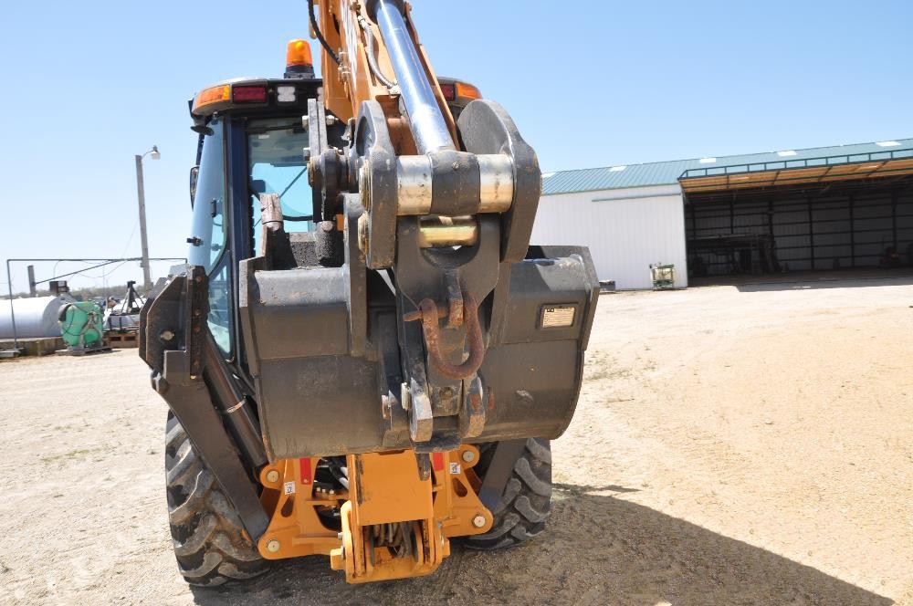 gallery 2019 Case 580 Super N 4x4 Loader Backhoe