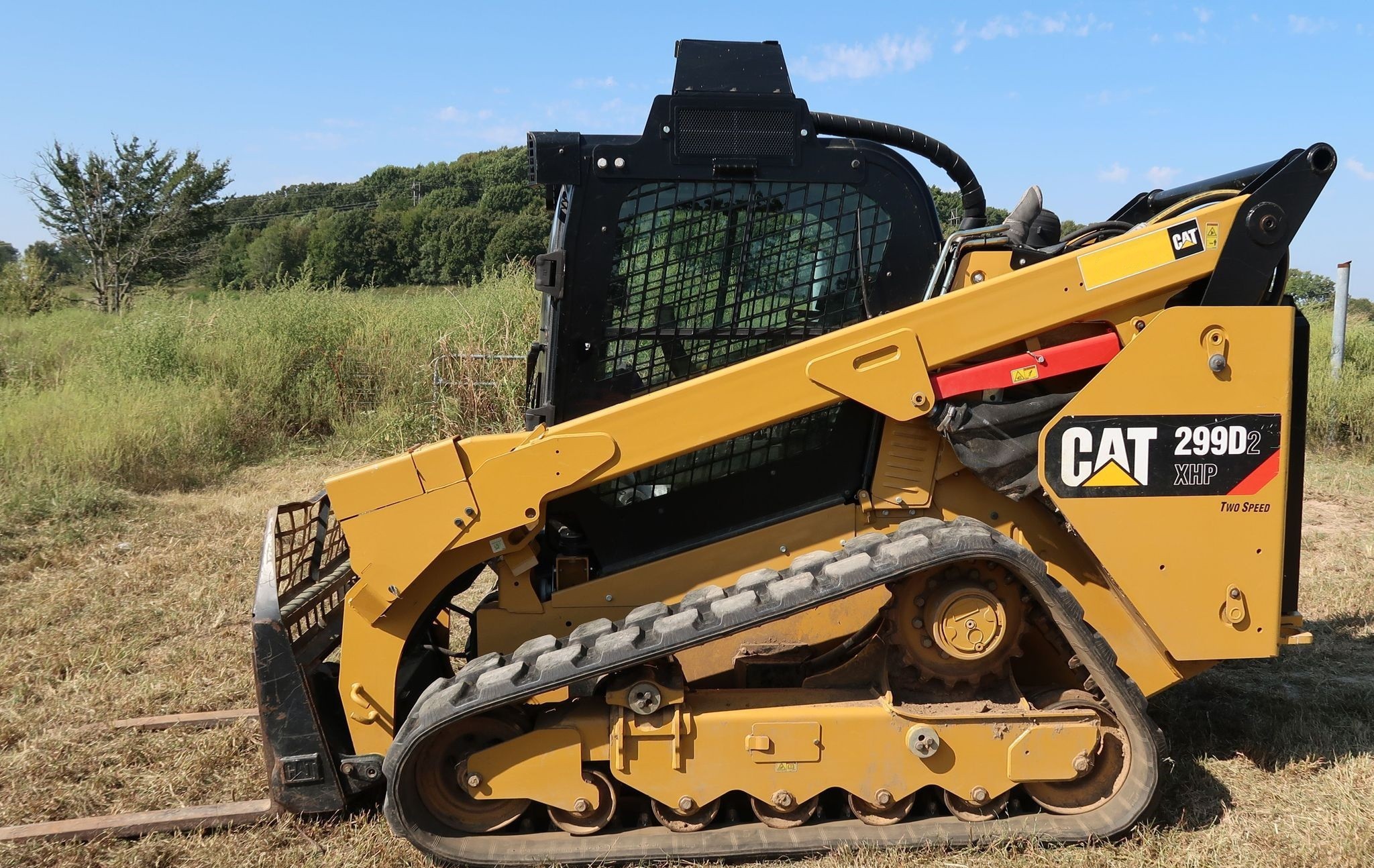 gallery 2017 Caterpillar 299D2 XHP skid steer loader