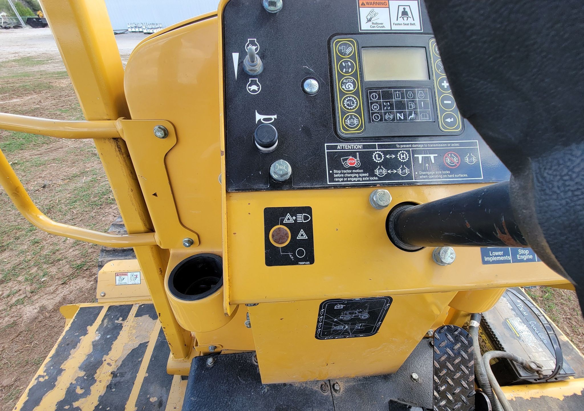 gallery 2013 Vermeer RTX1250 rock saw