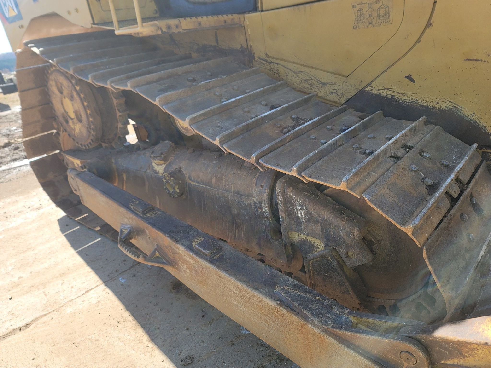 gallery 2015 Caterpillar D6T XW dozer