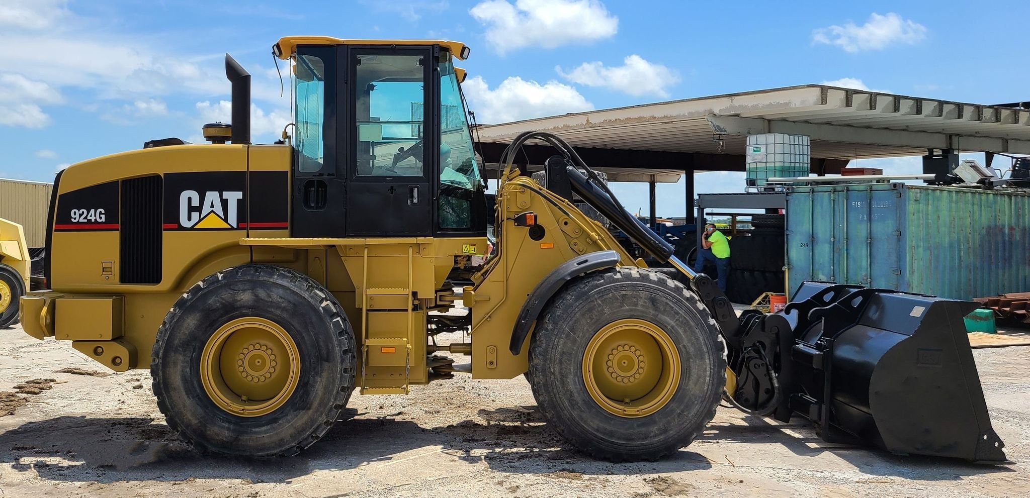 gallery 2006 Caterpillar 924G wheel loader