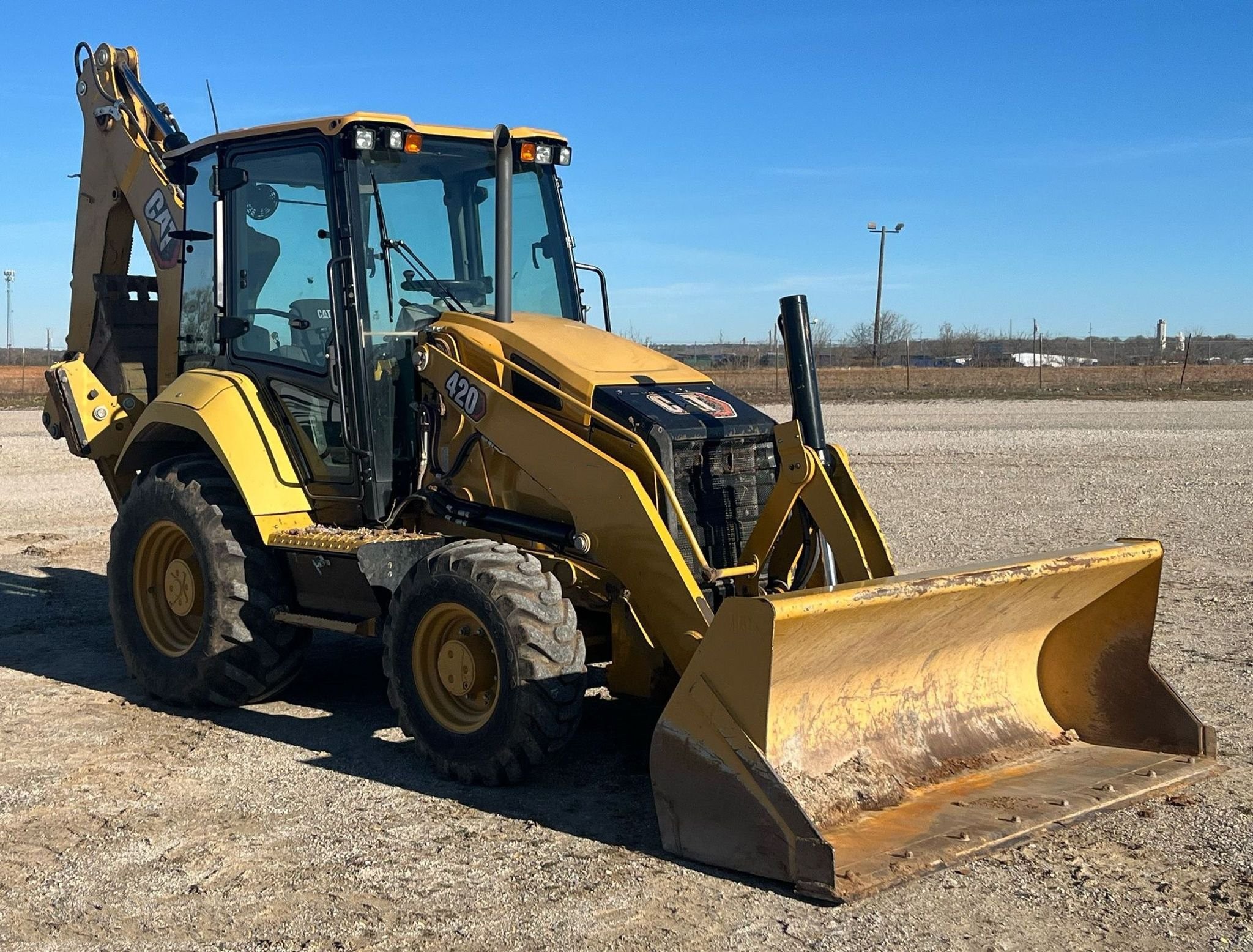 gallery 2021 Caterpillar 420ST HRC backhoe