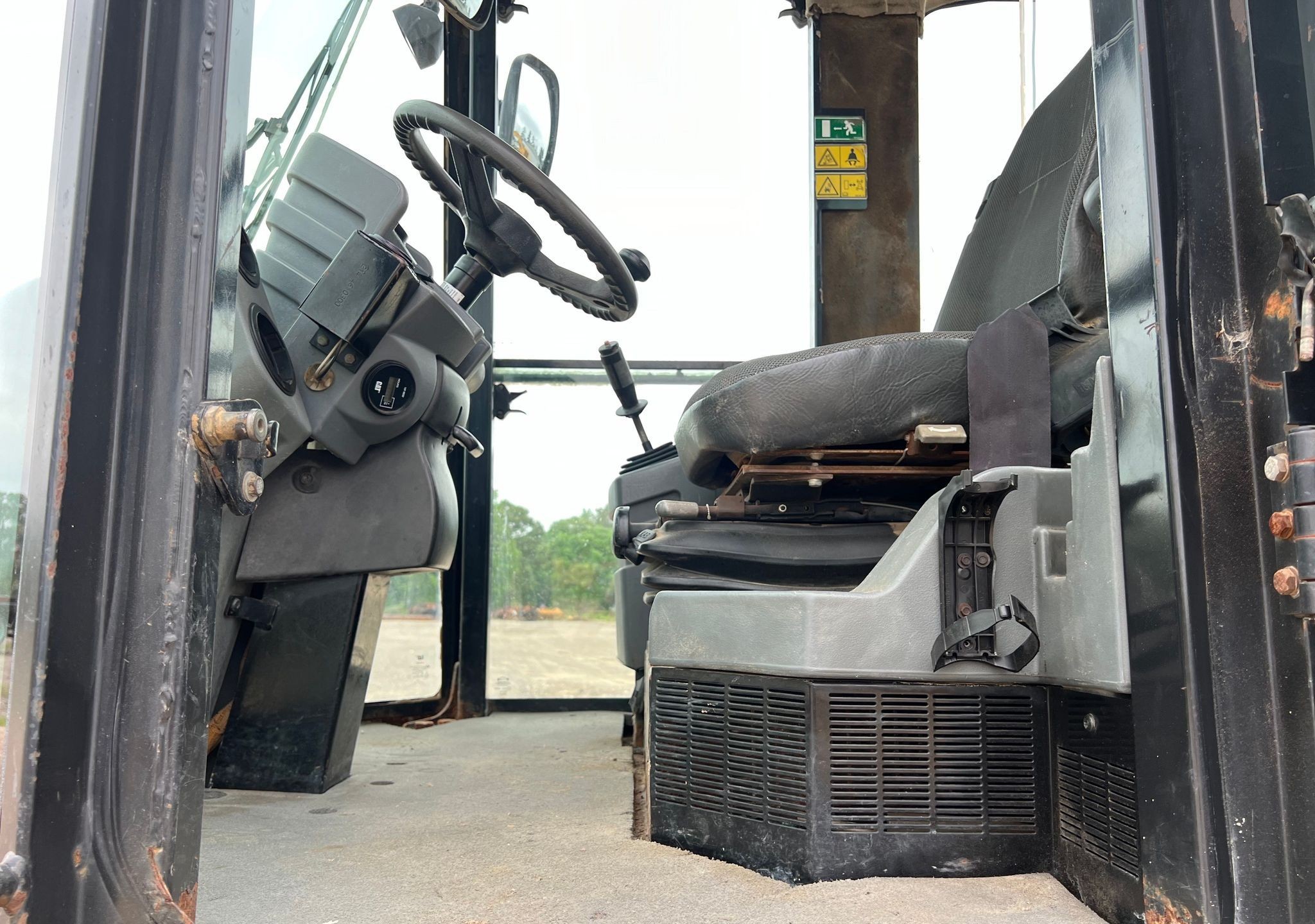 gallery 2008 Caterpillar CS56 single drum vibratory roller
