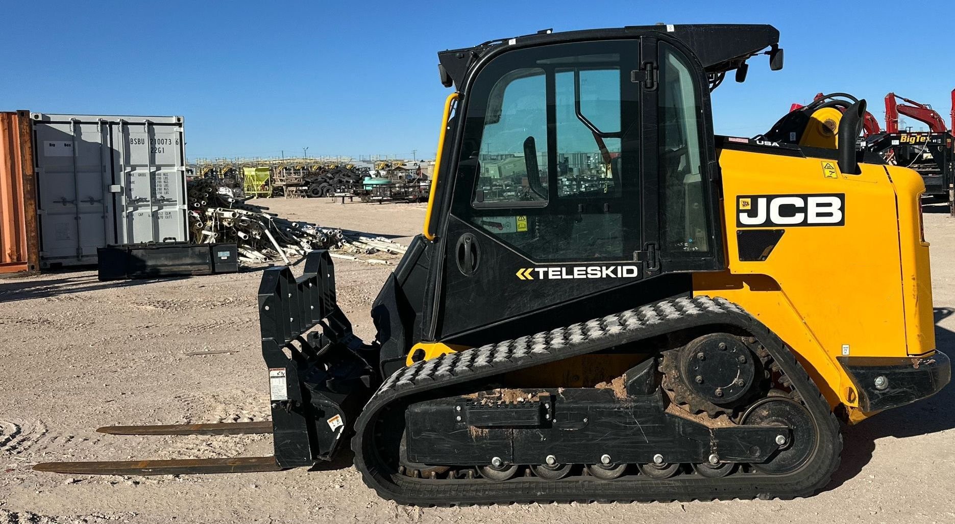gallery 2022 JCB 3TS-8T tracked skid steer loader
