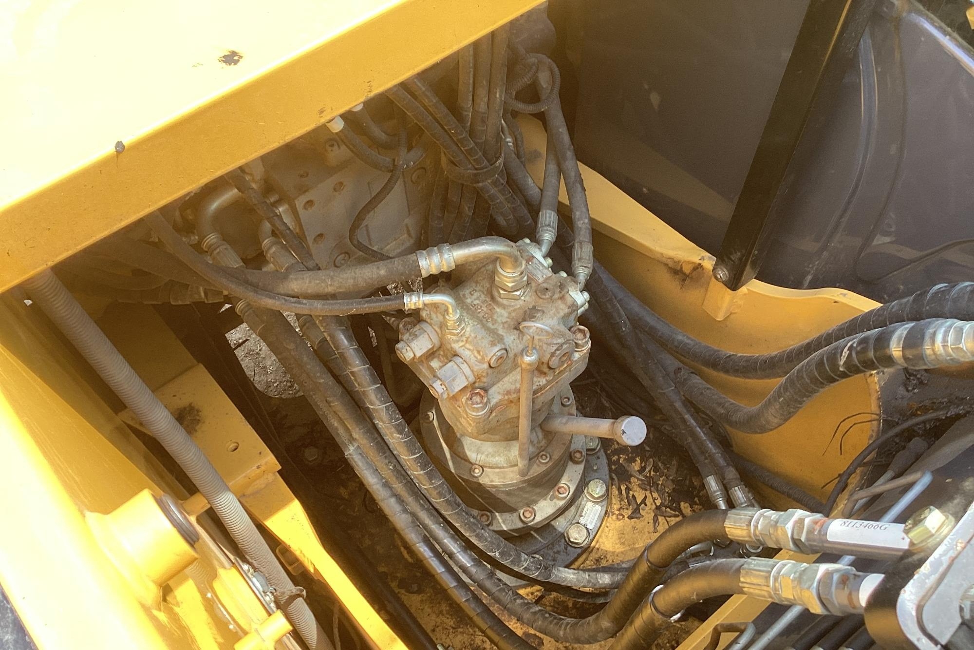 gallery 2014 John Deere 130G Excavator
