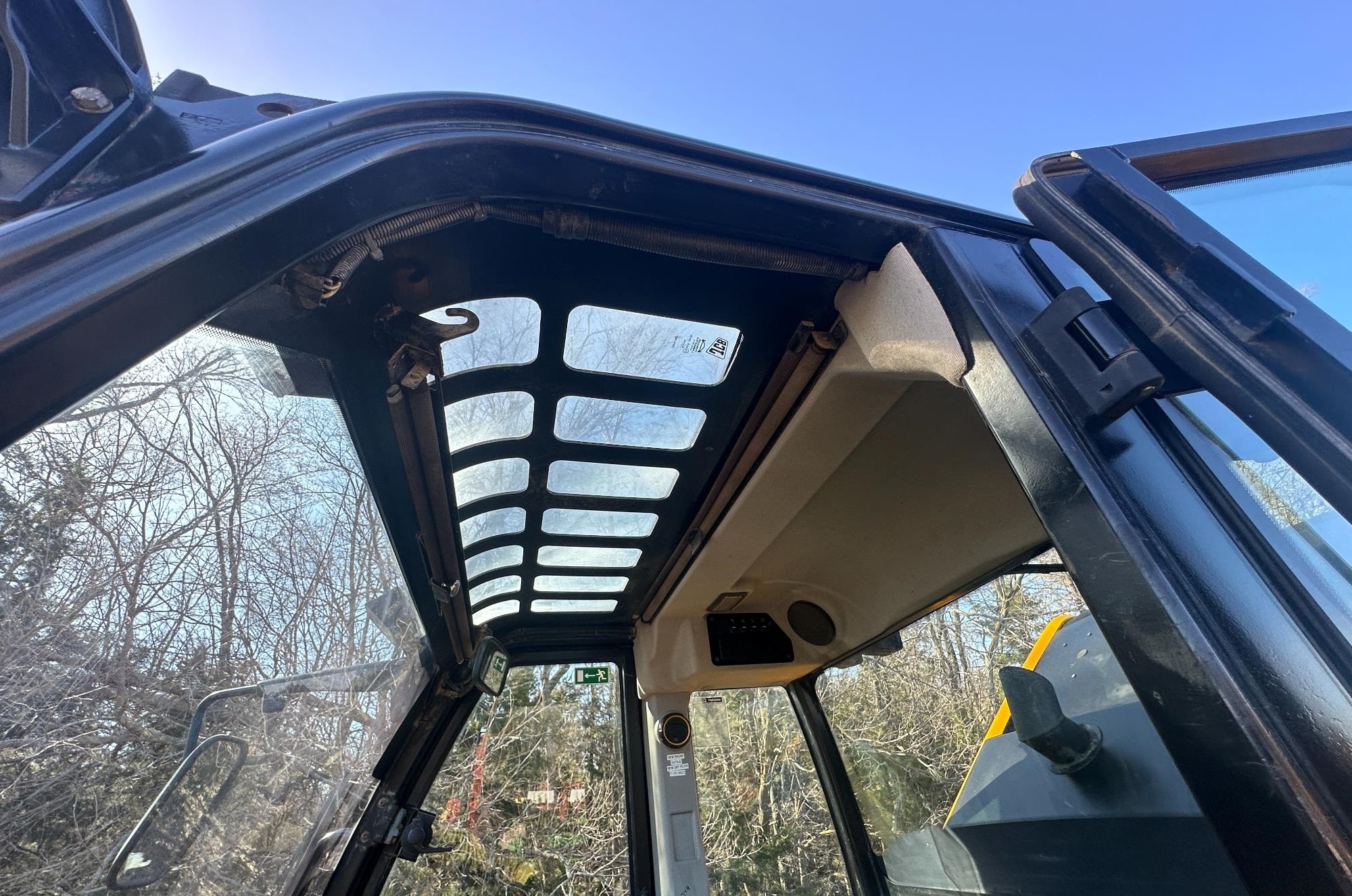 gallery 2017 JCB TM320 4x4 Telehandler