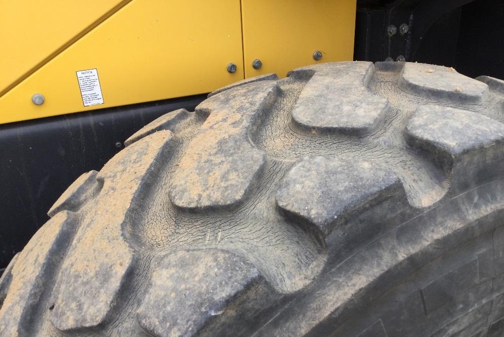 gallery 2018 Komatsu WA270-8 Wheel Loader