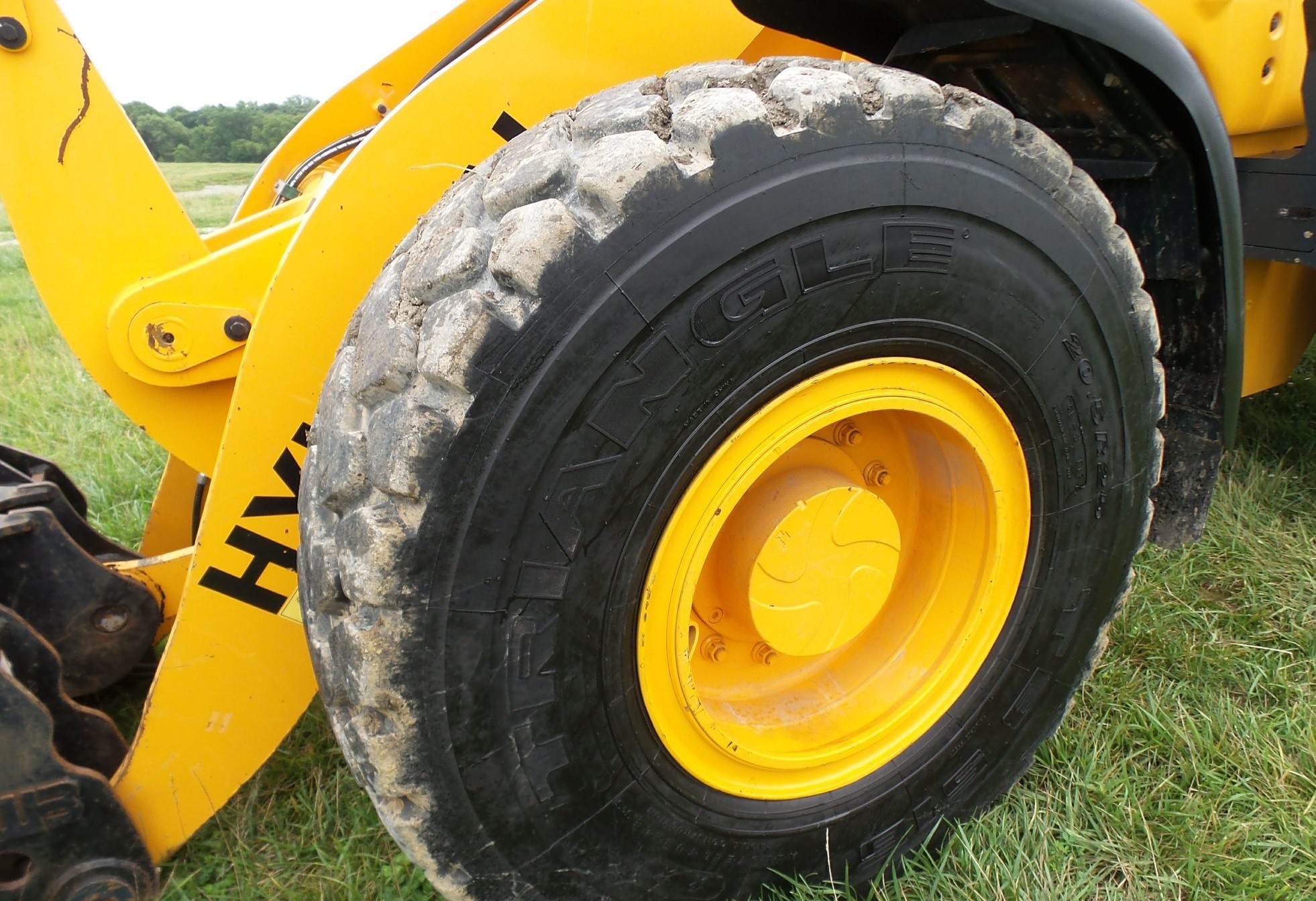 gallery 2013 Hyundai HL740-9 wheel loader
