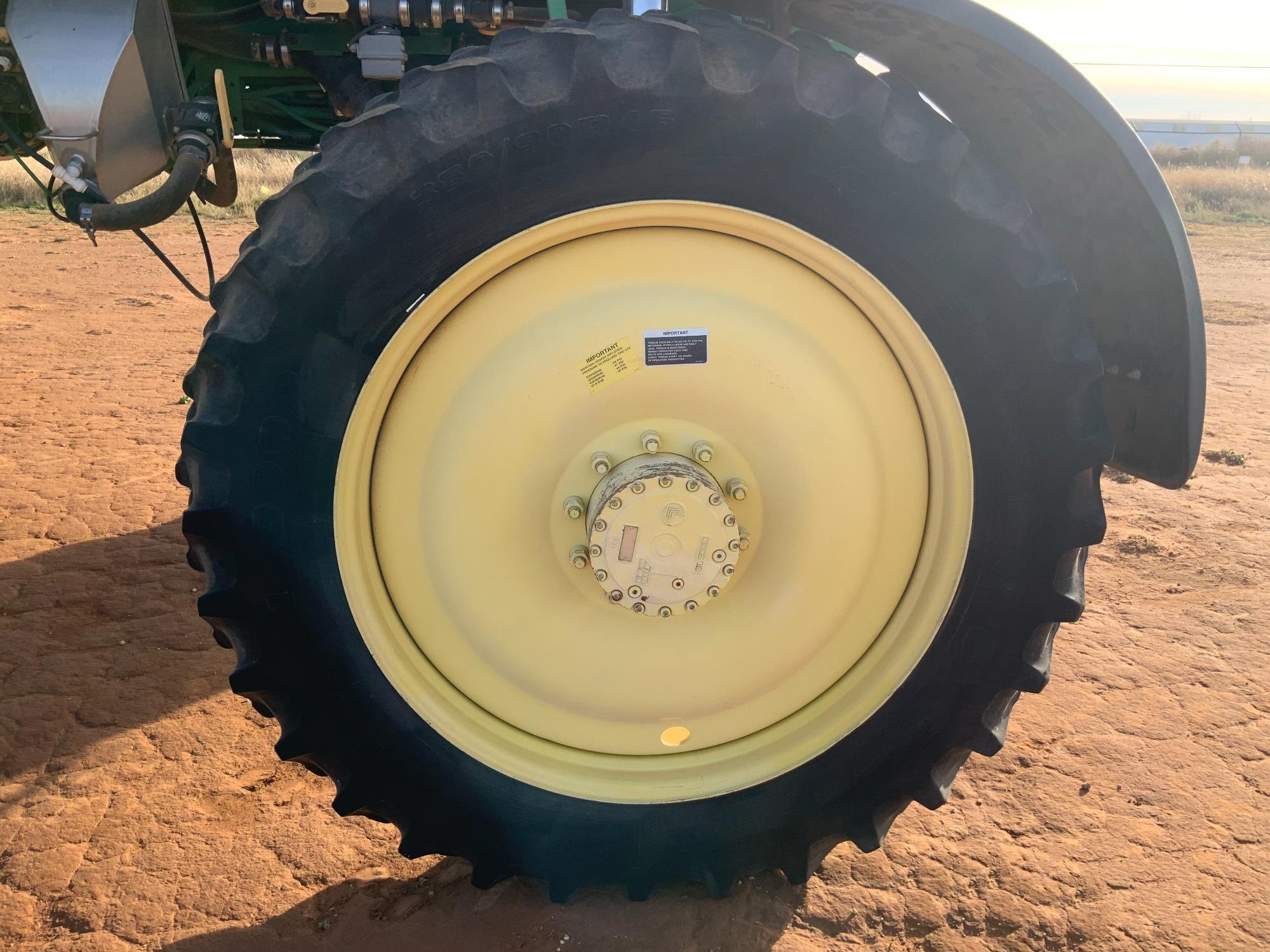 gallery 2011 John Deere 4730 Self-Propelled Sprayer