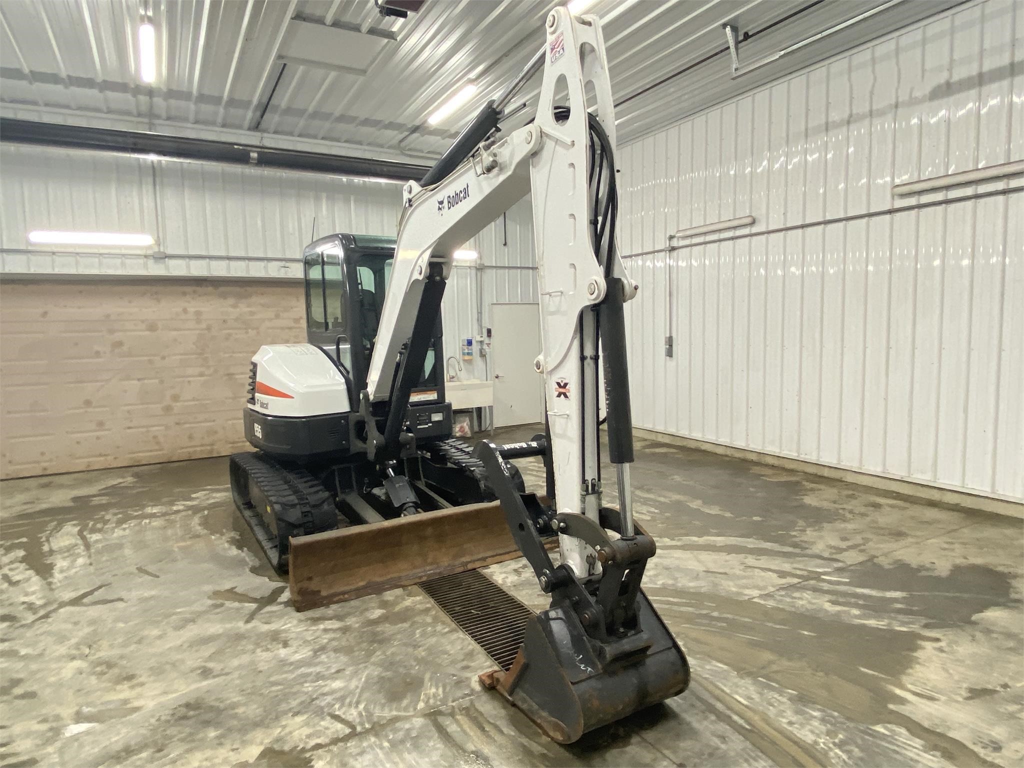 gallery 2018 BOBCAT E55 Mini Excavator