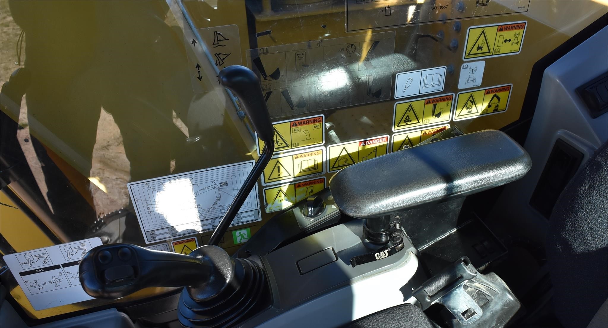 gallery 2018 CATERPILLAR 315F LCR