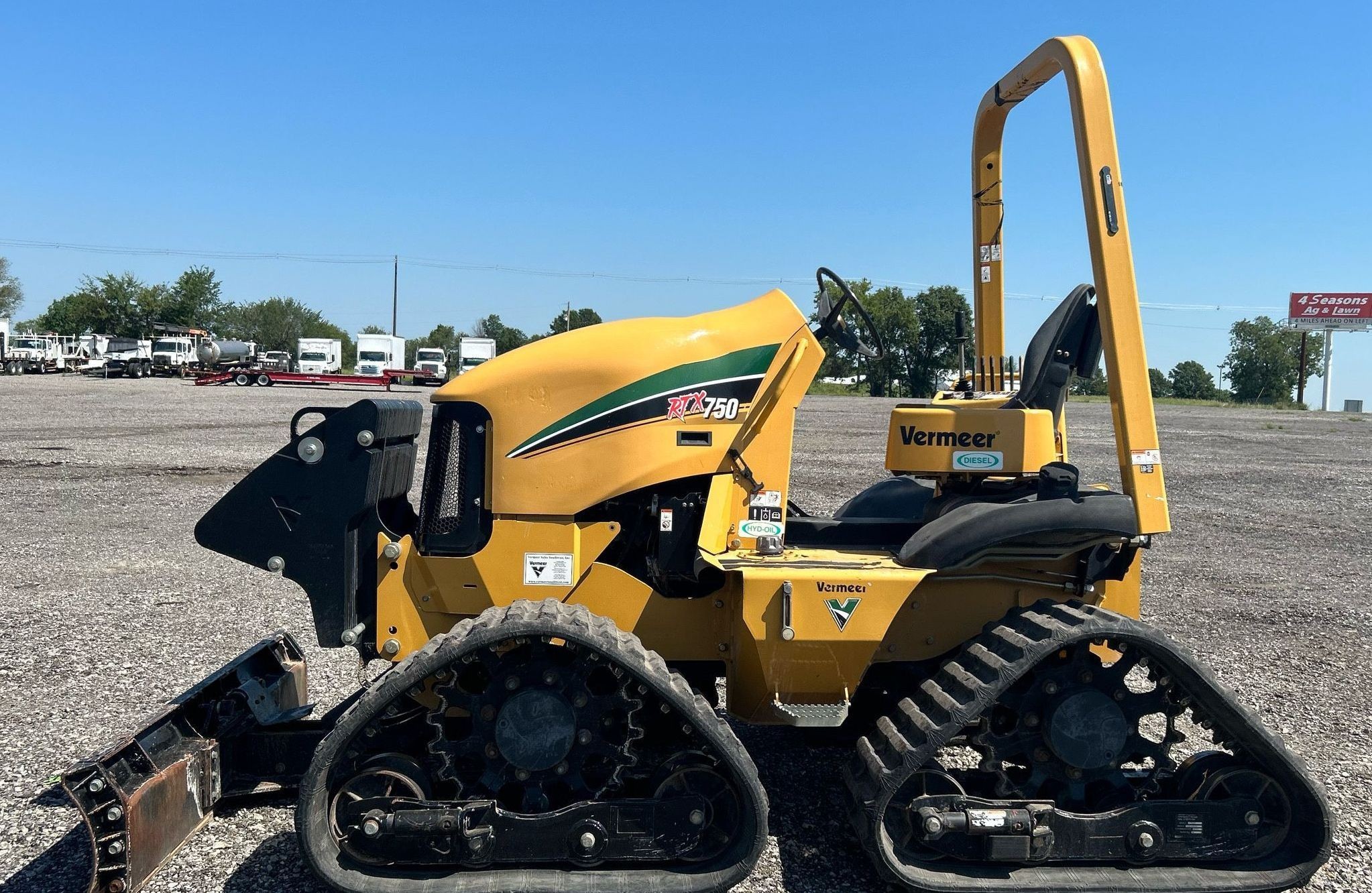 gallery 2015 Vermeer RTX750 trencher