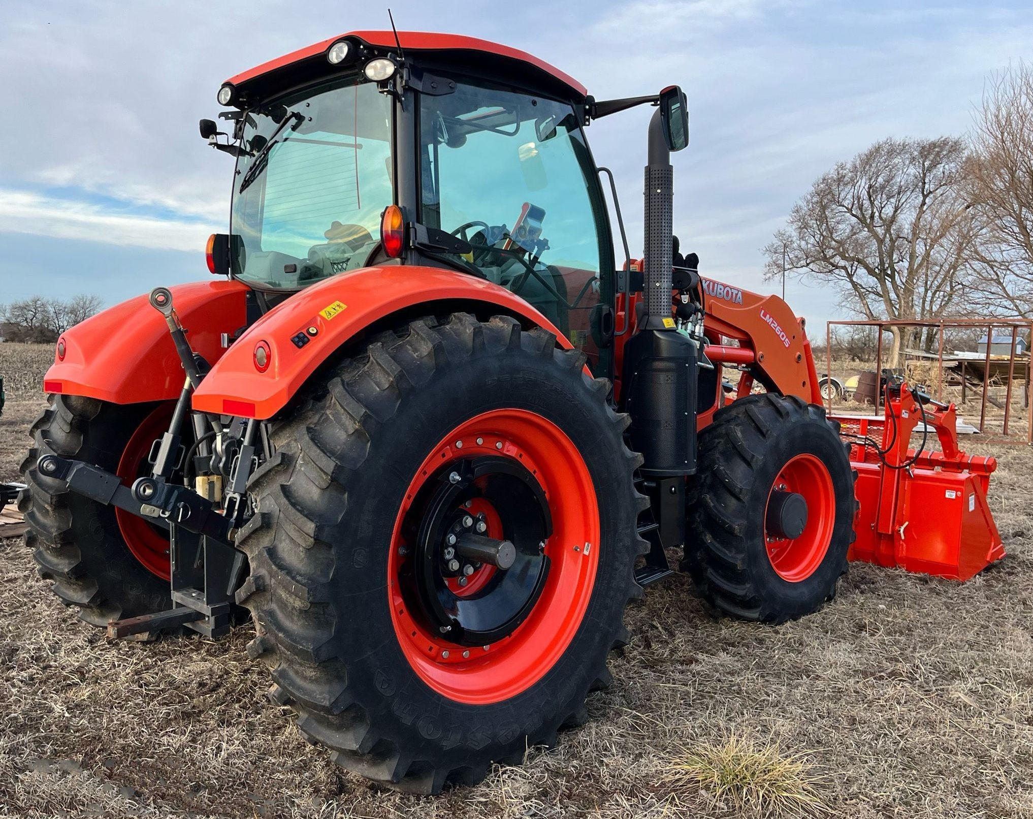 gallery 2018 Kubota M7-171 MFWD tractor