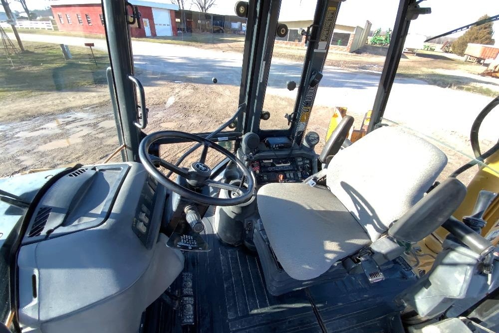 gallery 2006 John Deere 410G 4x4 Loader Backhoe WExtendahoe