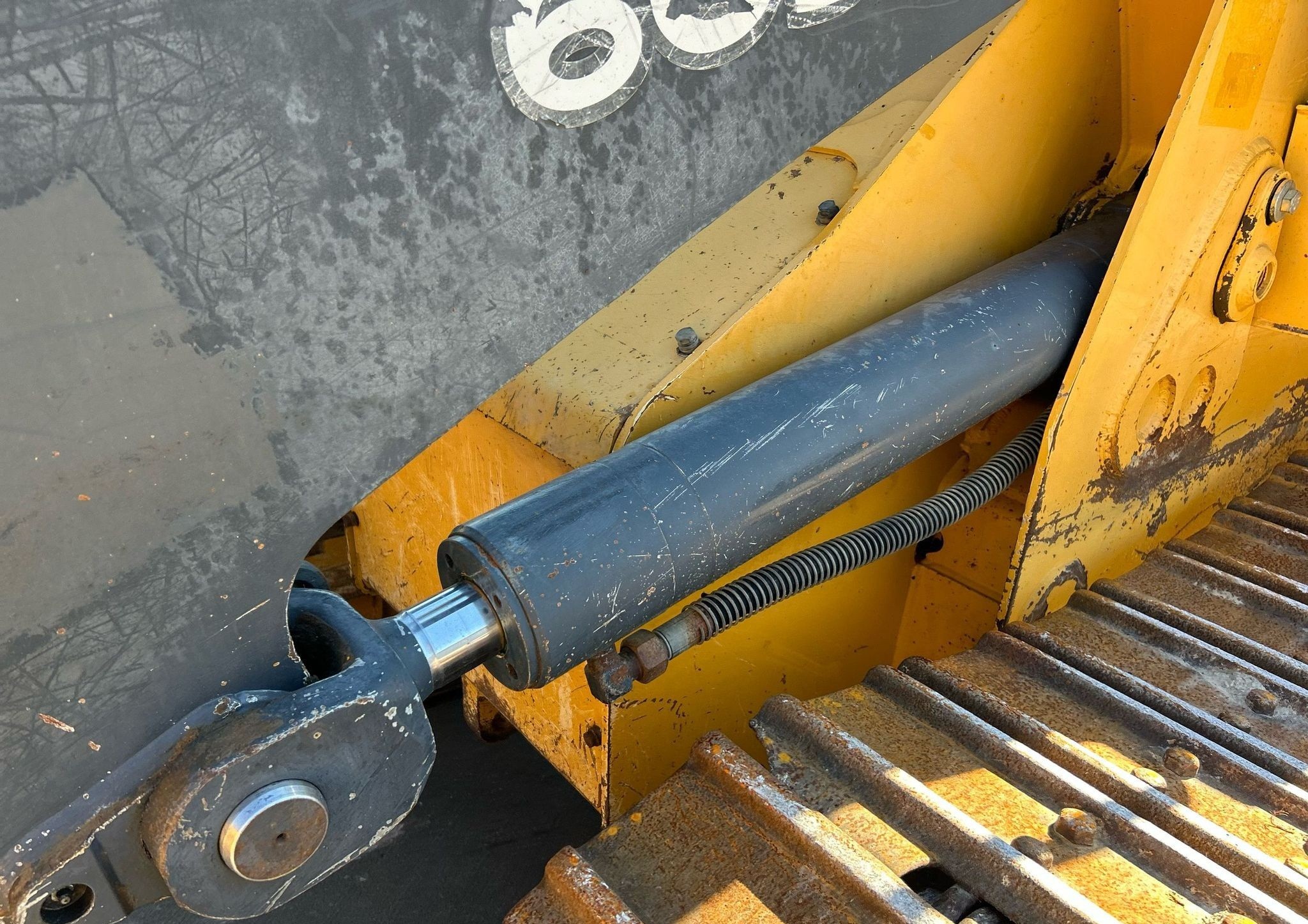 gallery 2012 John Deere 605C track loader