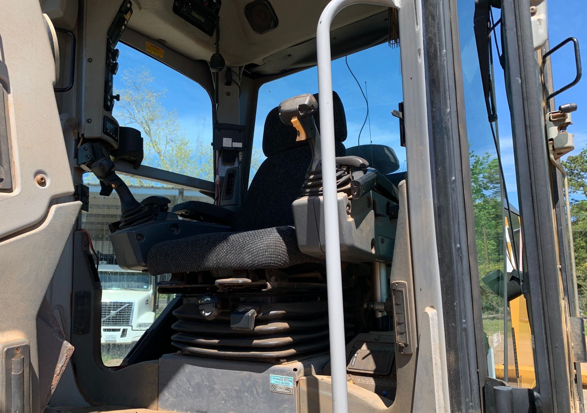 gallery 2008 Caterpillar 140M motor grader