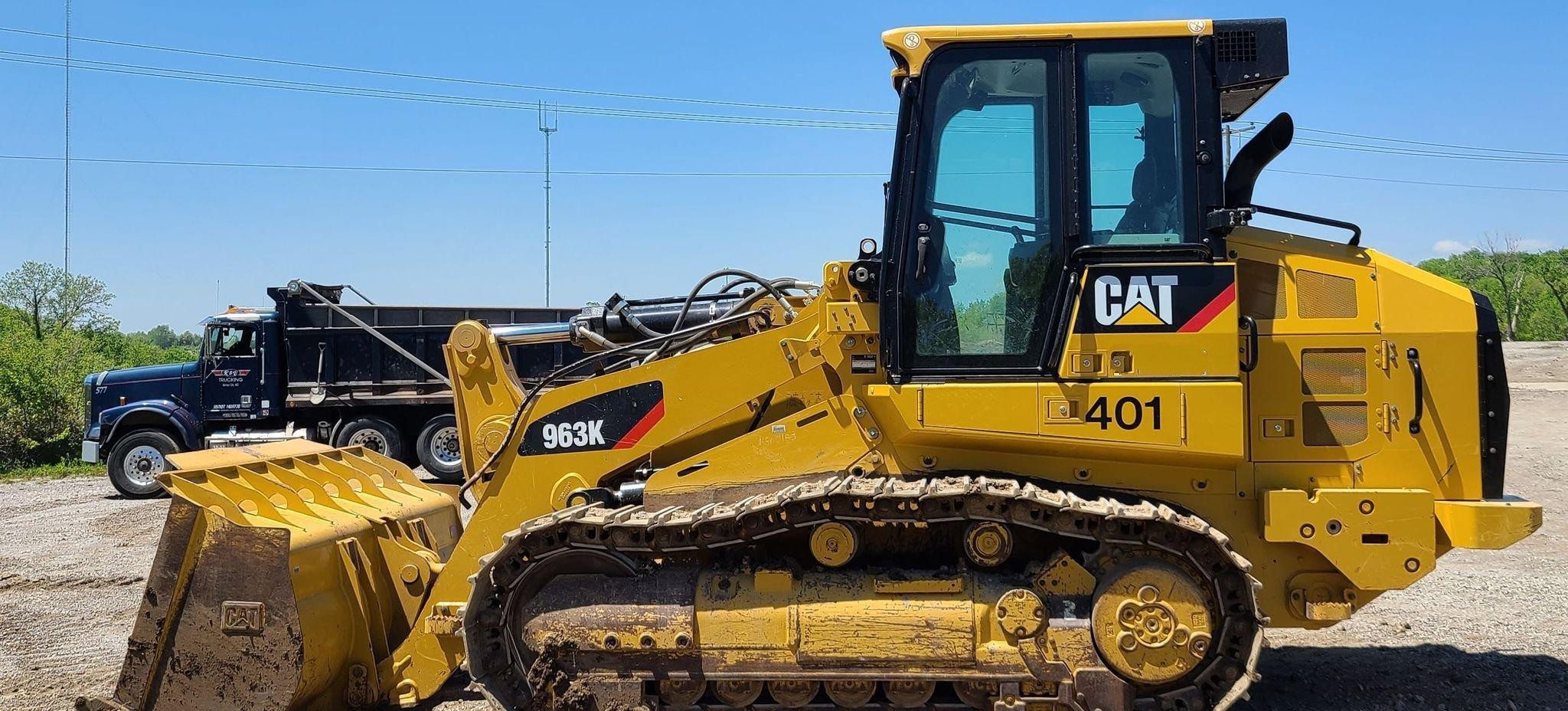 gallery 2018 Caterpillar 963K track loader
