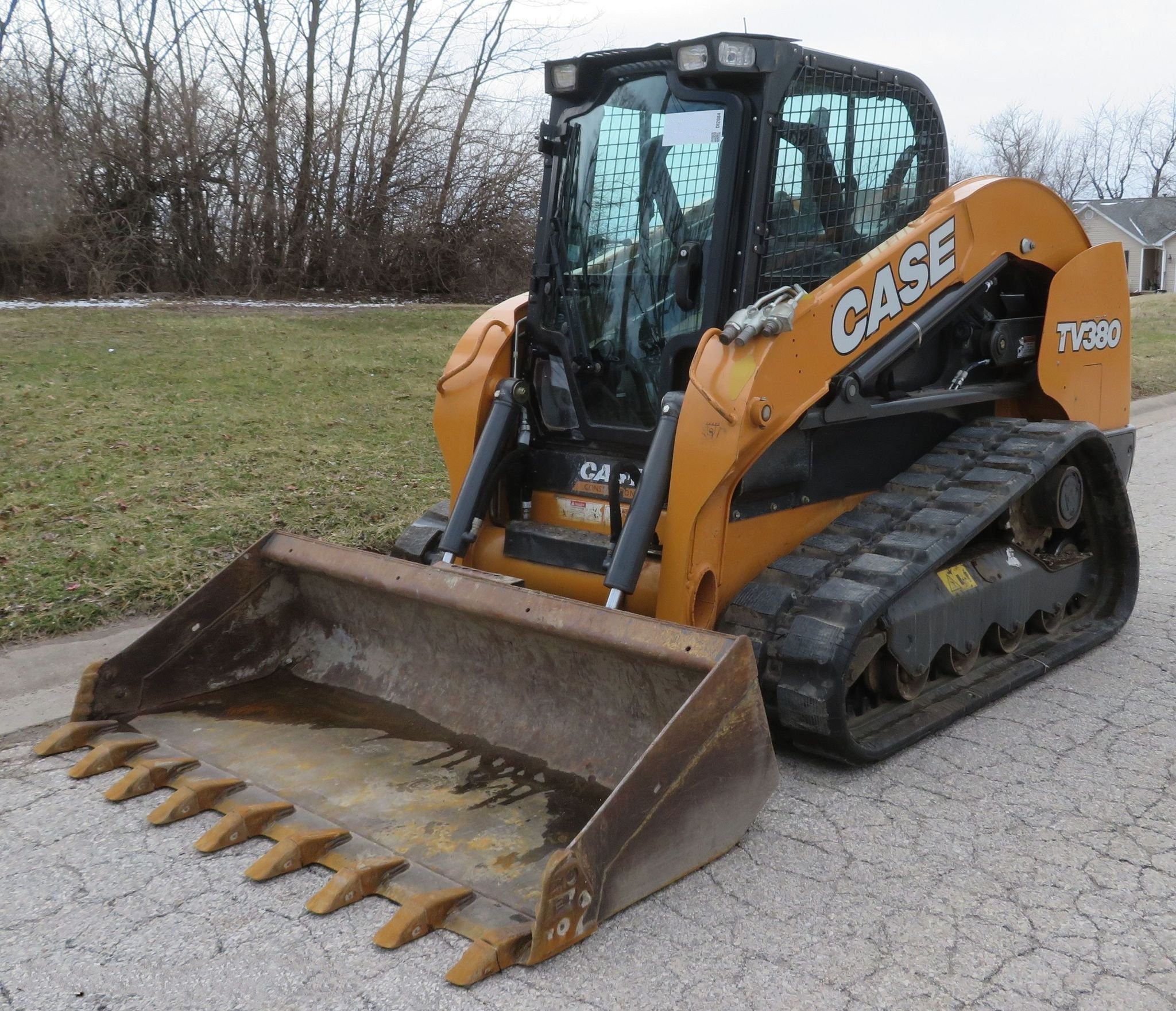 gallery 2017 Case TV380 tracked skid steer loader