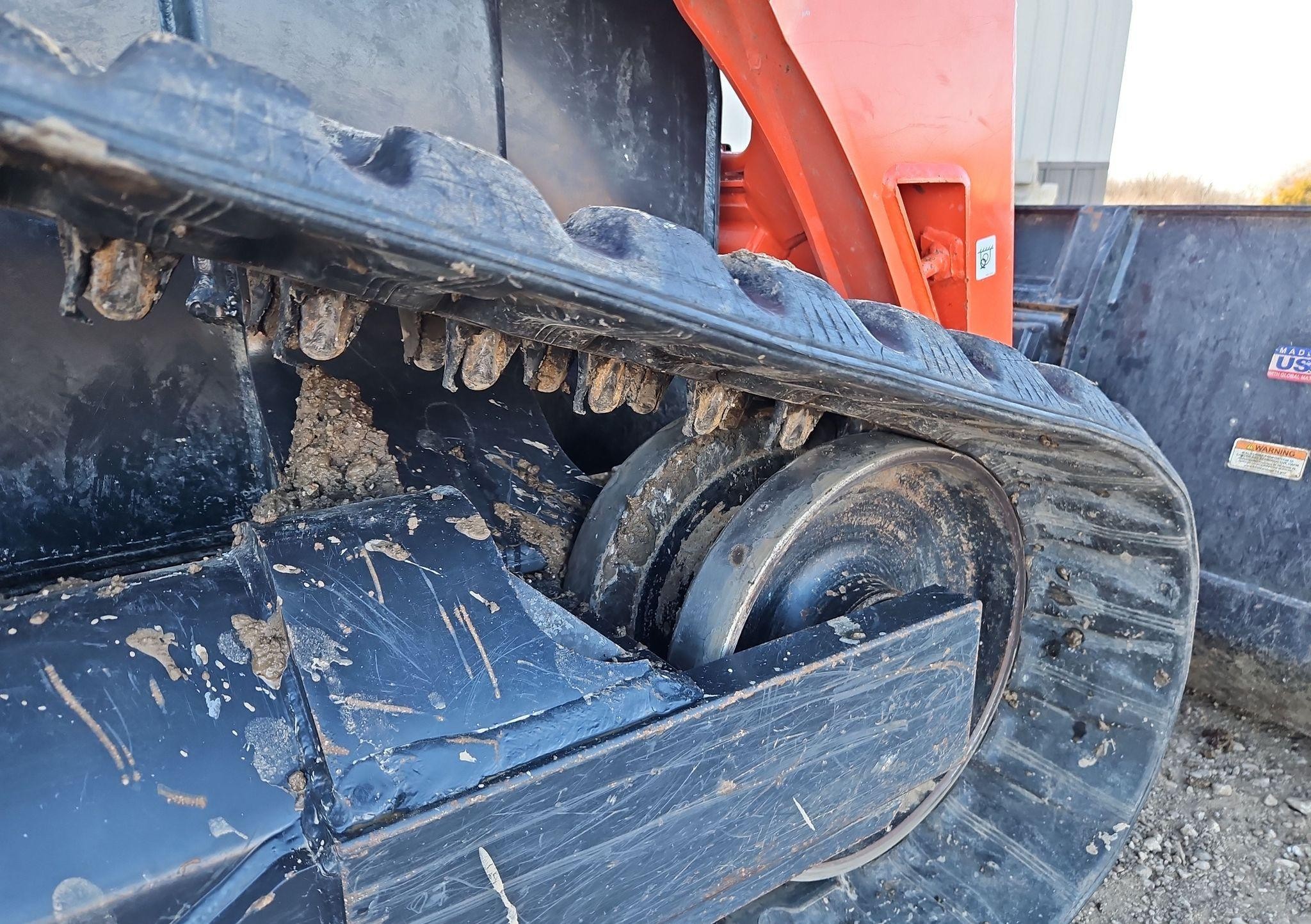 gallery 2022 Kubota SVL97-2 tracked skid steer loader