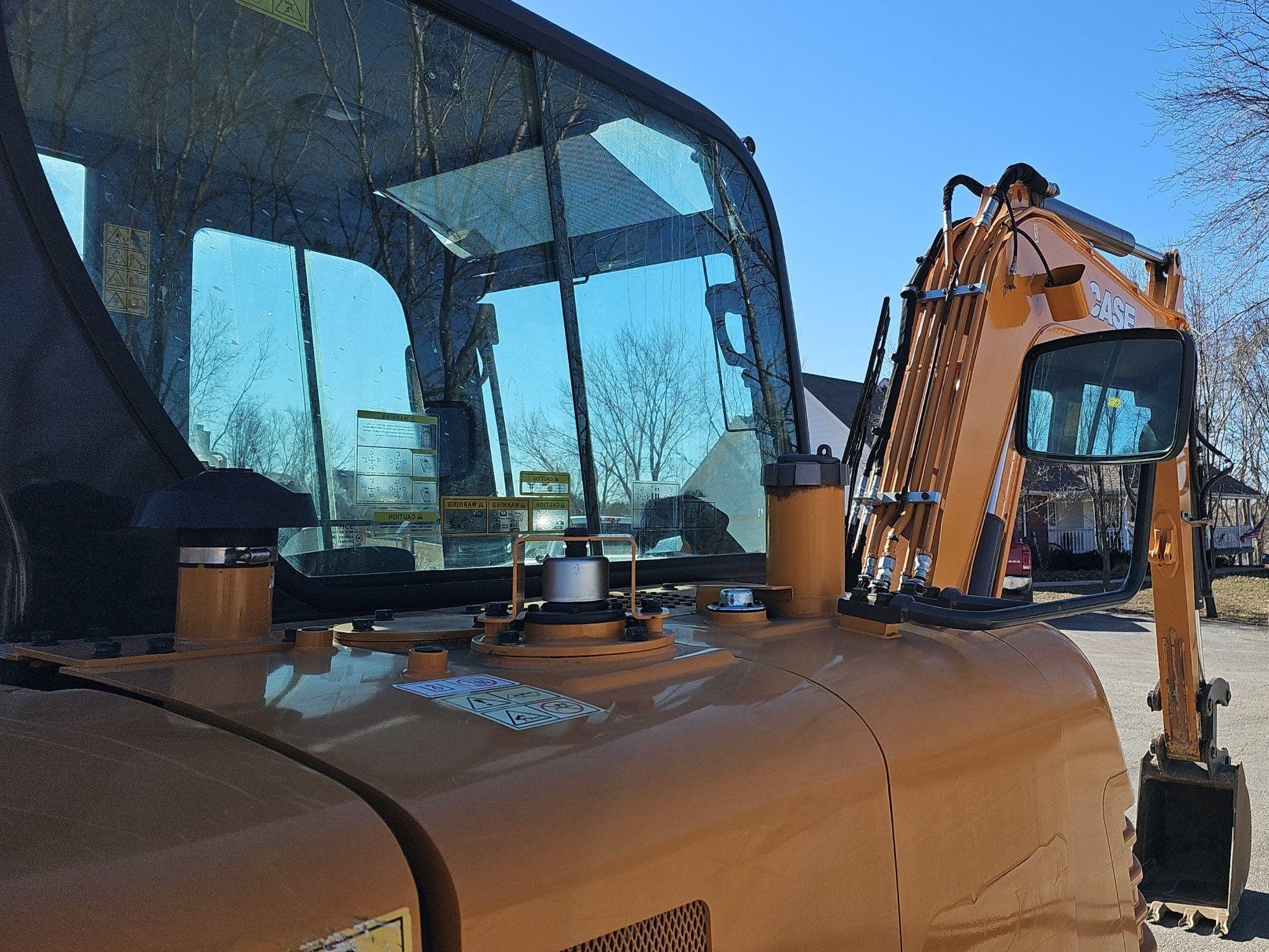 gallery 2021 Case CX57C mini excavator
