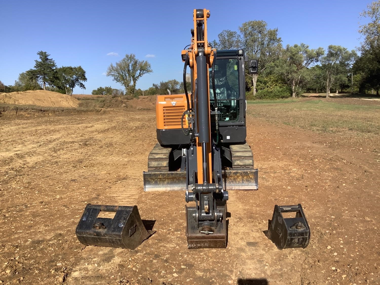gallery 2022 Case CX60C Mini Excavator