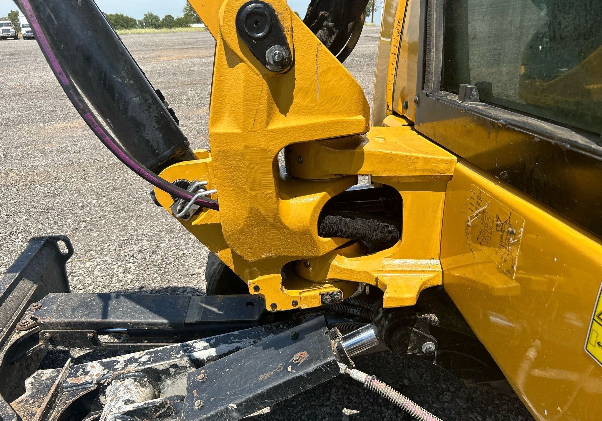 gallery 2020 Caterpillar 305E2 CR mini excavator