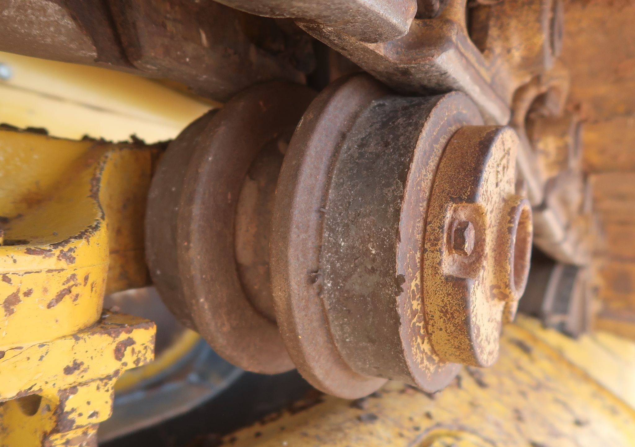 gallery 2015 John Deere 750K WLT dozer