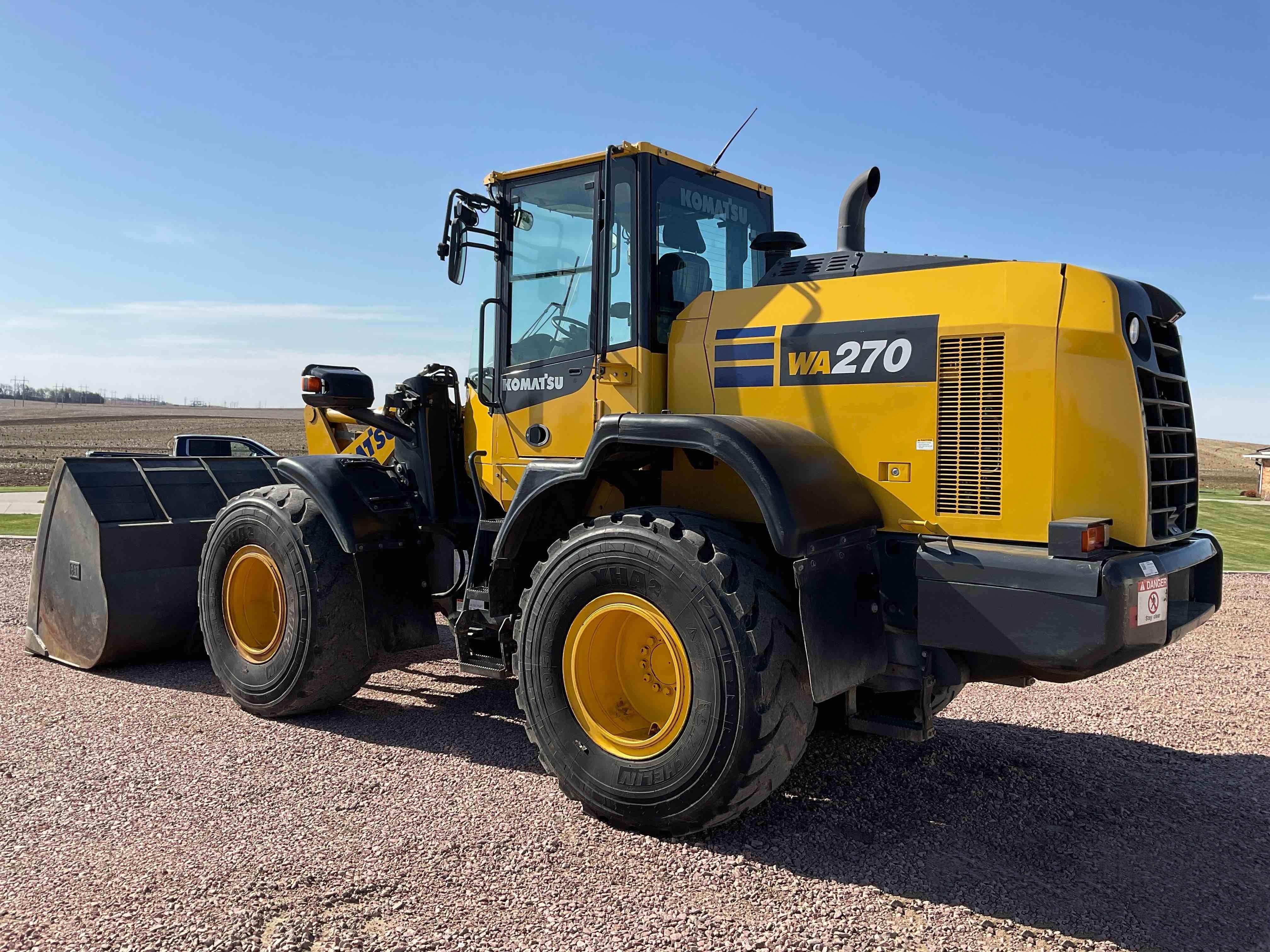 gallery 2019 Komatsu WA270-8 Wheel Loader