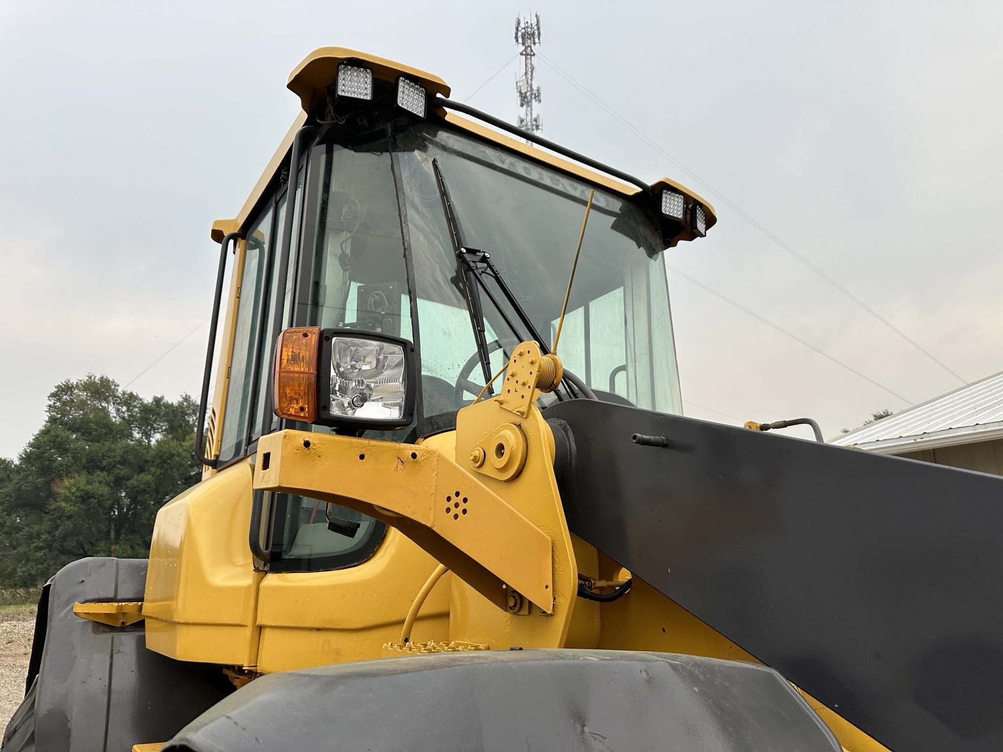 gallery 2017 VOLVO L70H Wheel Loader