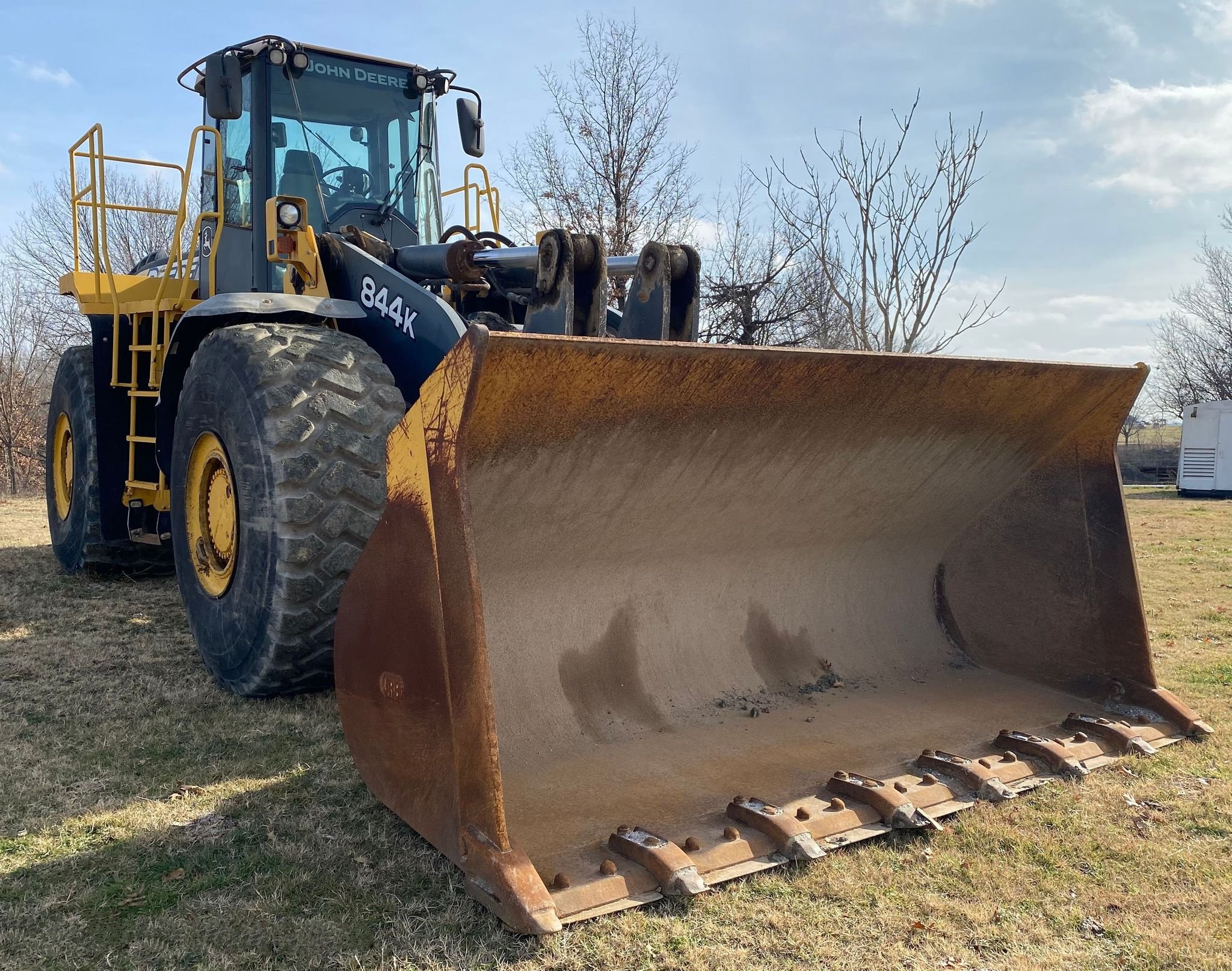 gallery 2011 John Deere 844K wheel loader