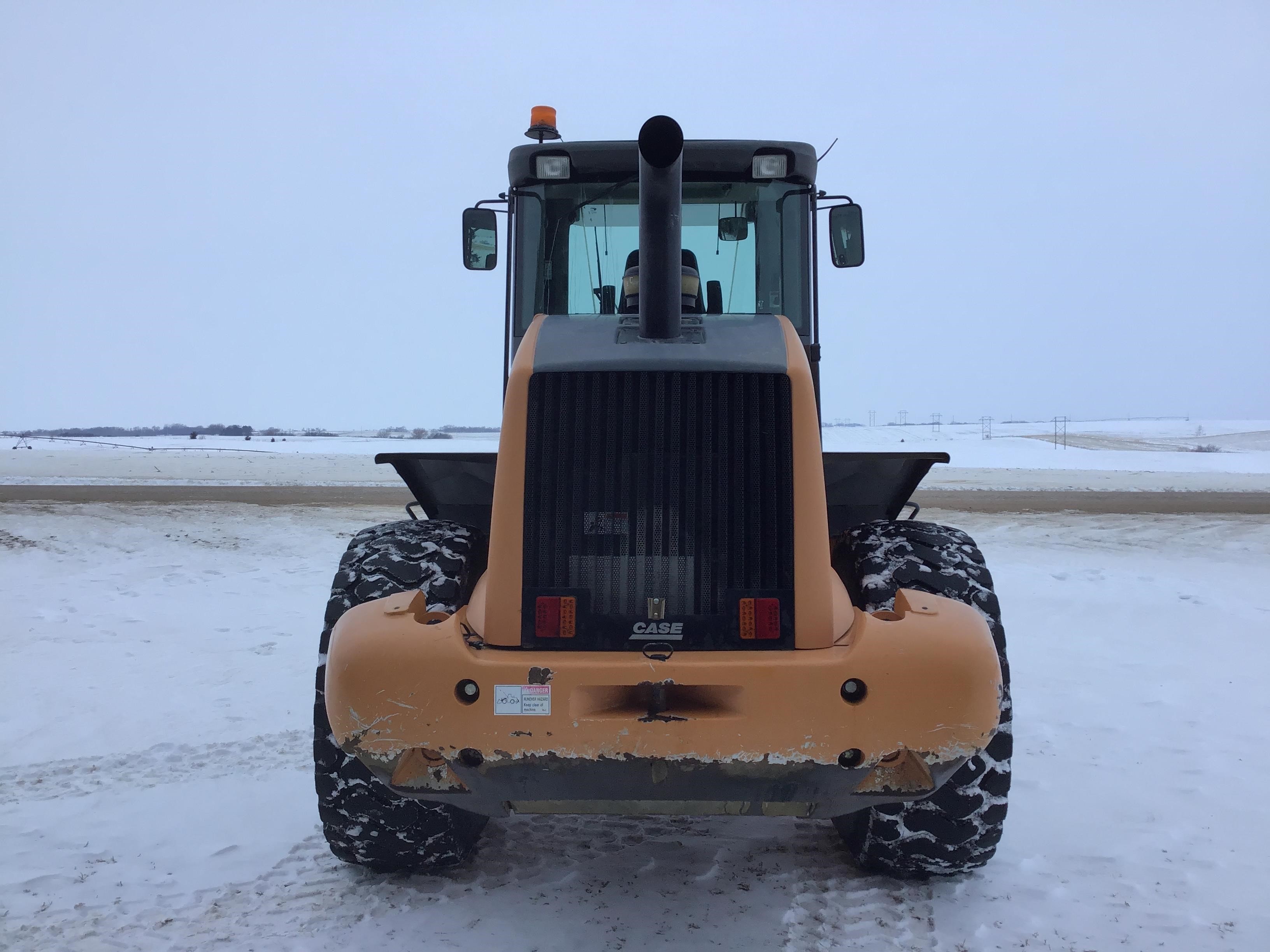 gallery 2010 Case 821E Wheel Loader