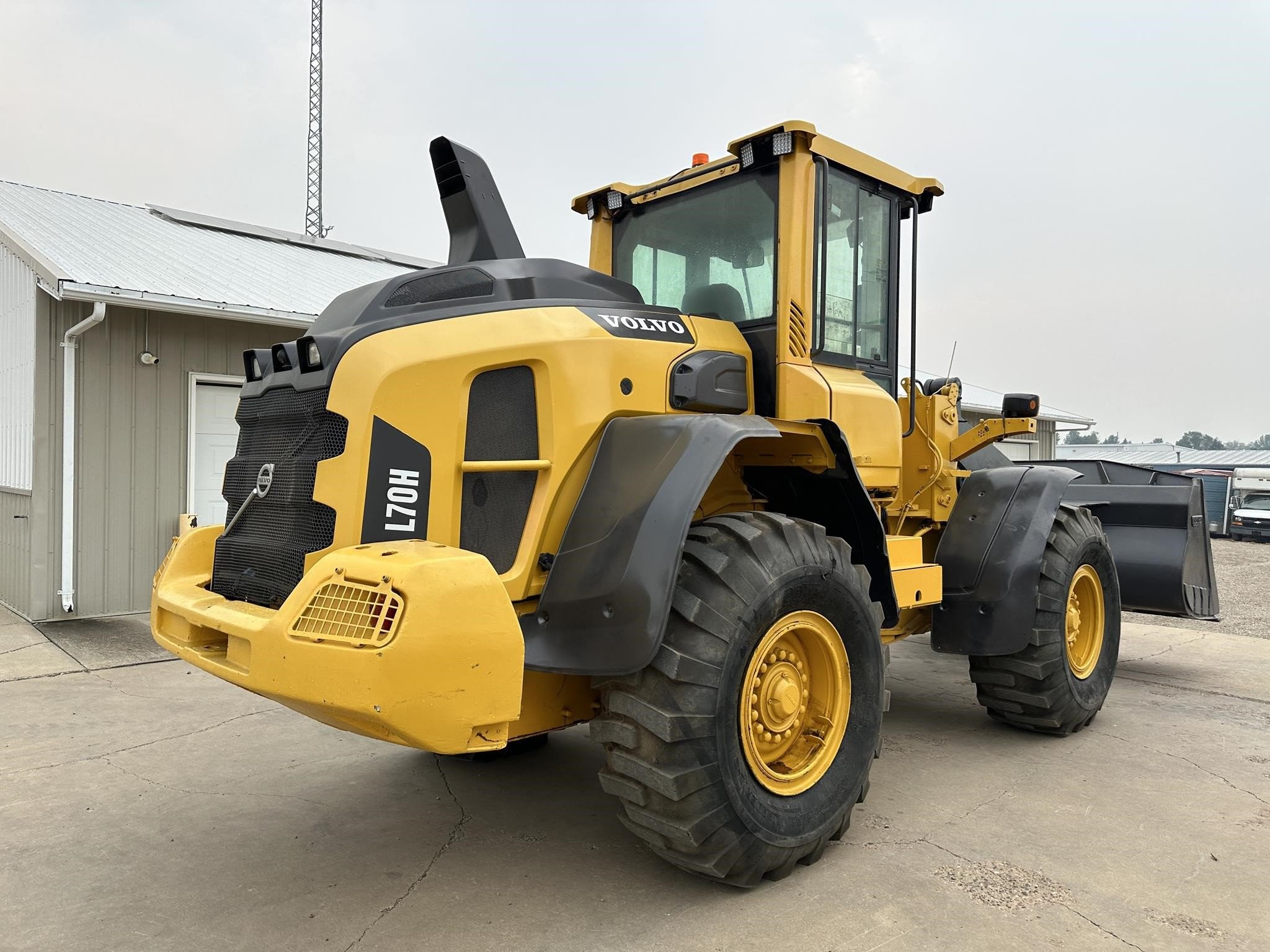 gallery 2017 VOLVO L70H Wheel Loader