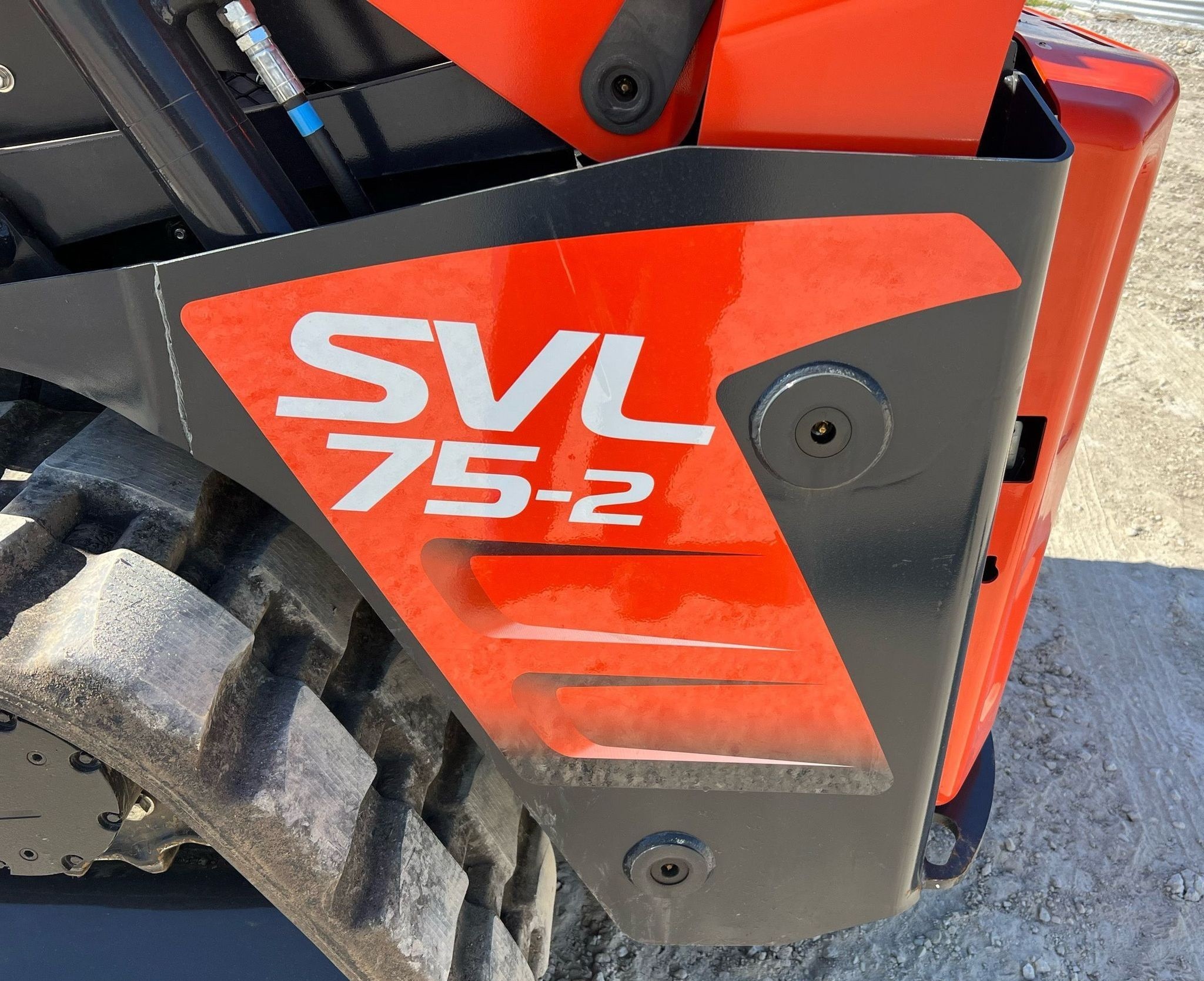 gallery 2022 Kubota SVL75-2 tracked skid steer loader