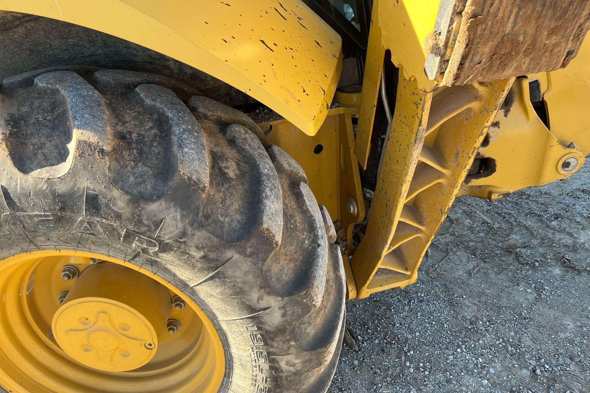 gallery 2021 Caterpillar 420ST HRC backhoe