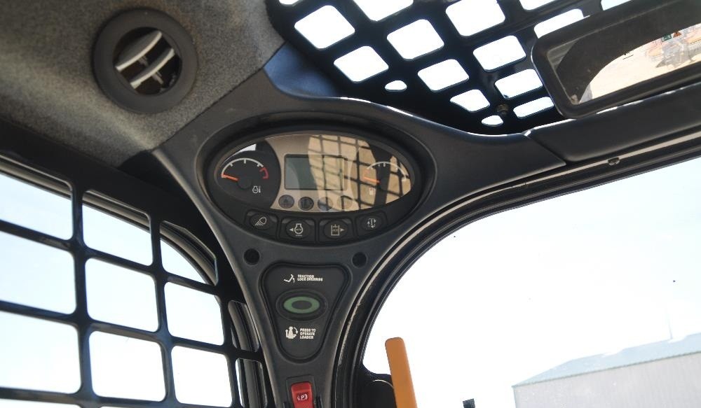gallery 2013 Bobcat T870 Compact Track Loader
