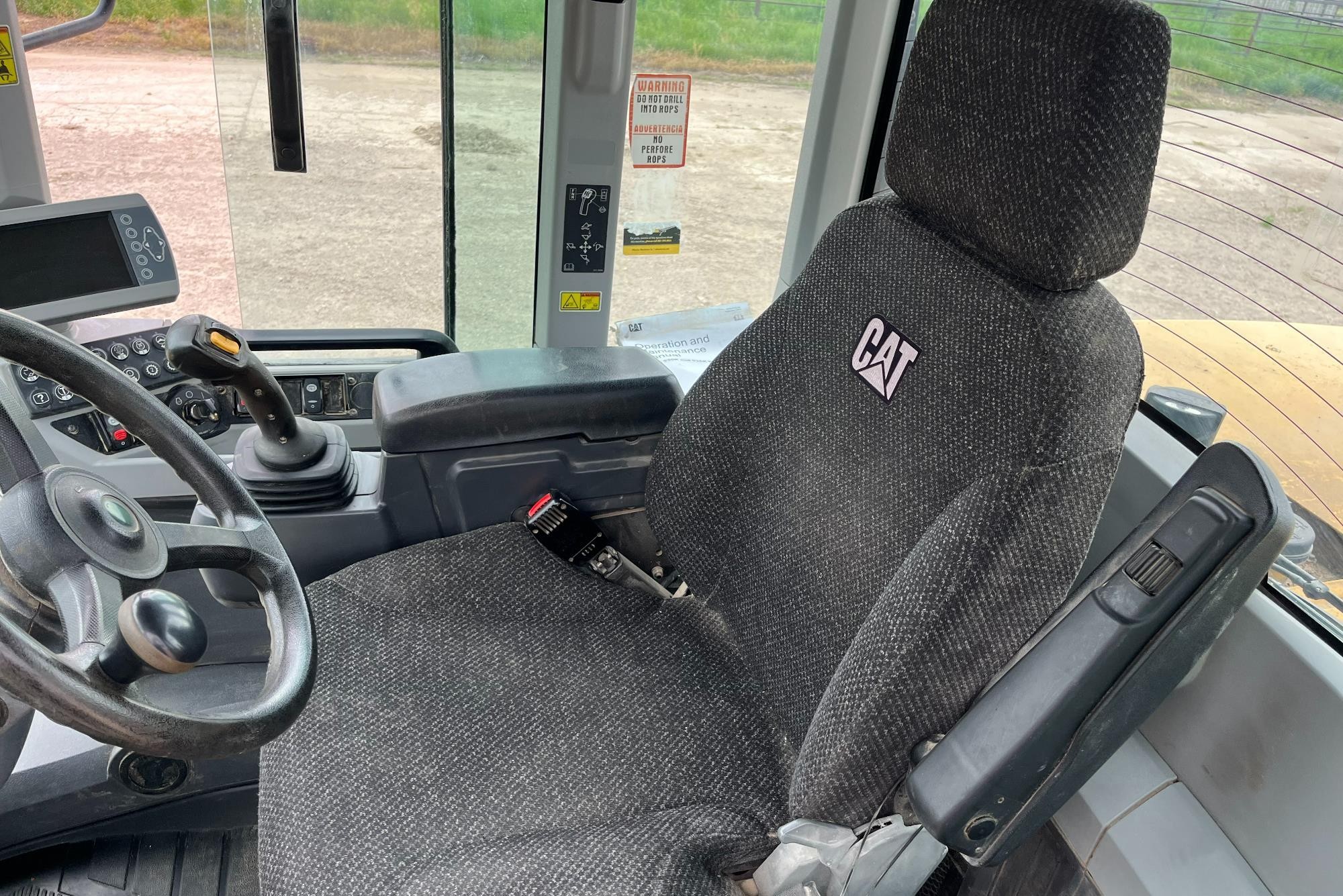 gallery 2015 Caterpillar 924K High Lift Wheel Loader