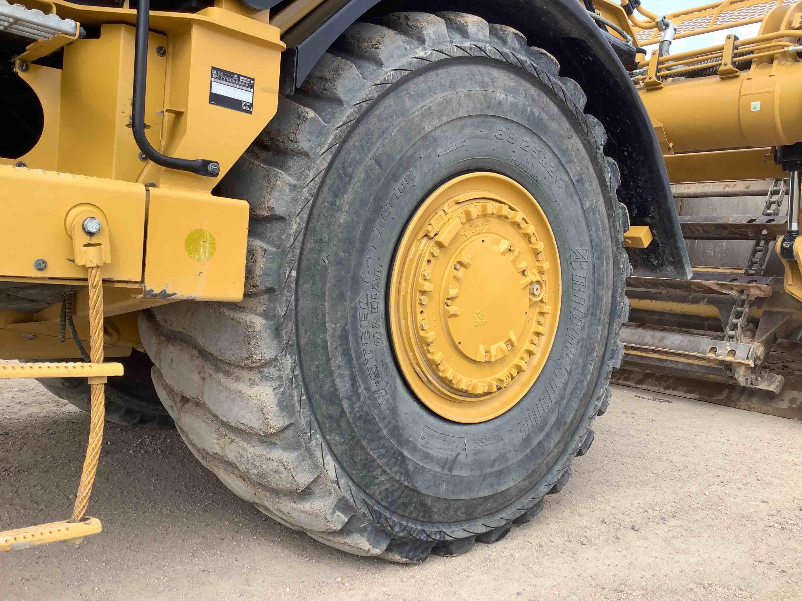 gallery 2017 Caterpillar 623K Self Propelled Elevating Scraper