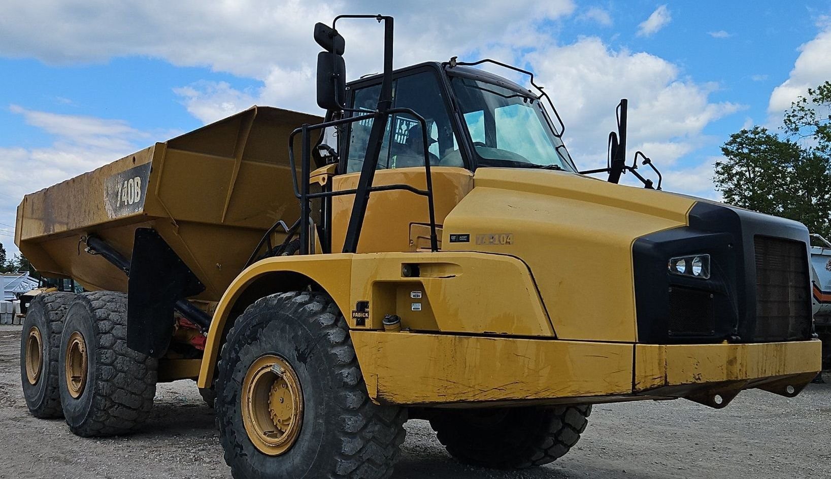 gallery 2013 Caterpillar 740B haul truck