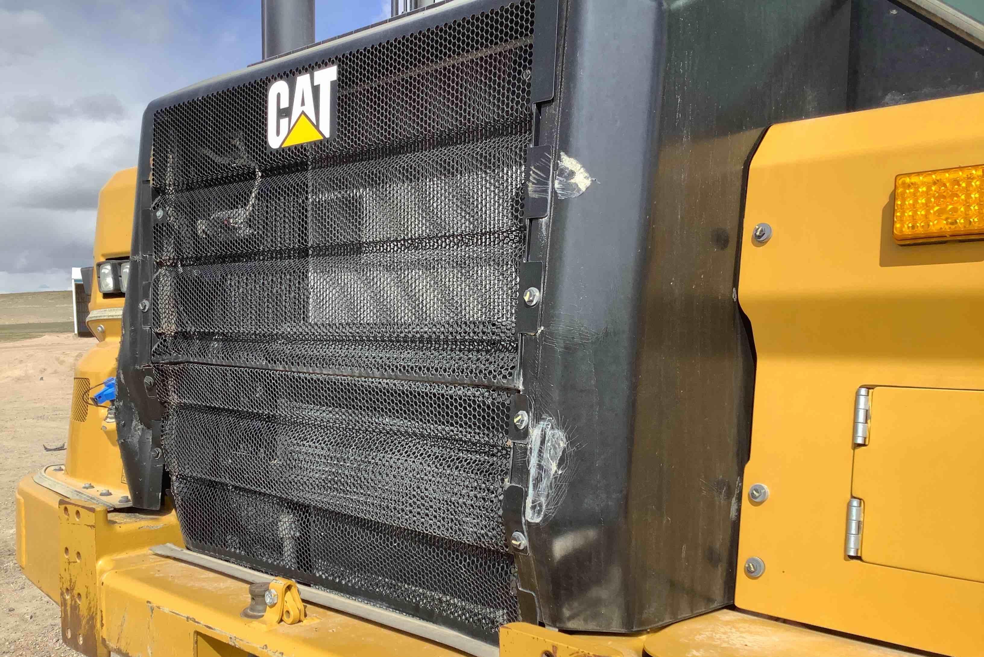 gallery 2017 Caterpillar 623K Self Propelled Elevating Scraper