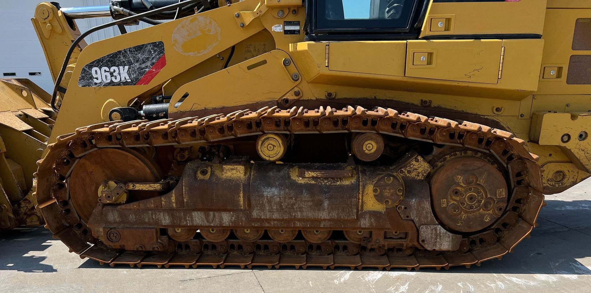 gallery 2016 Caterpillar 963K track loader